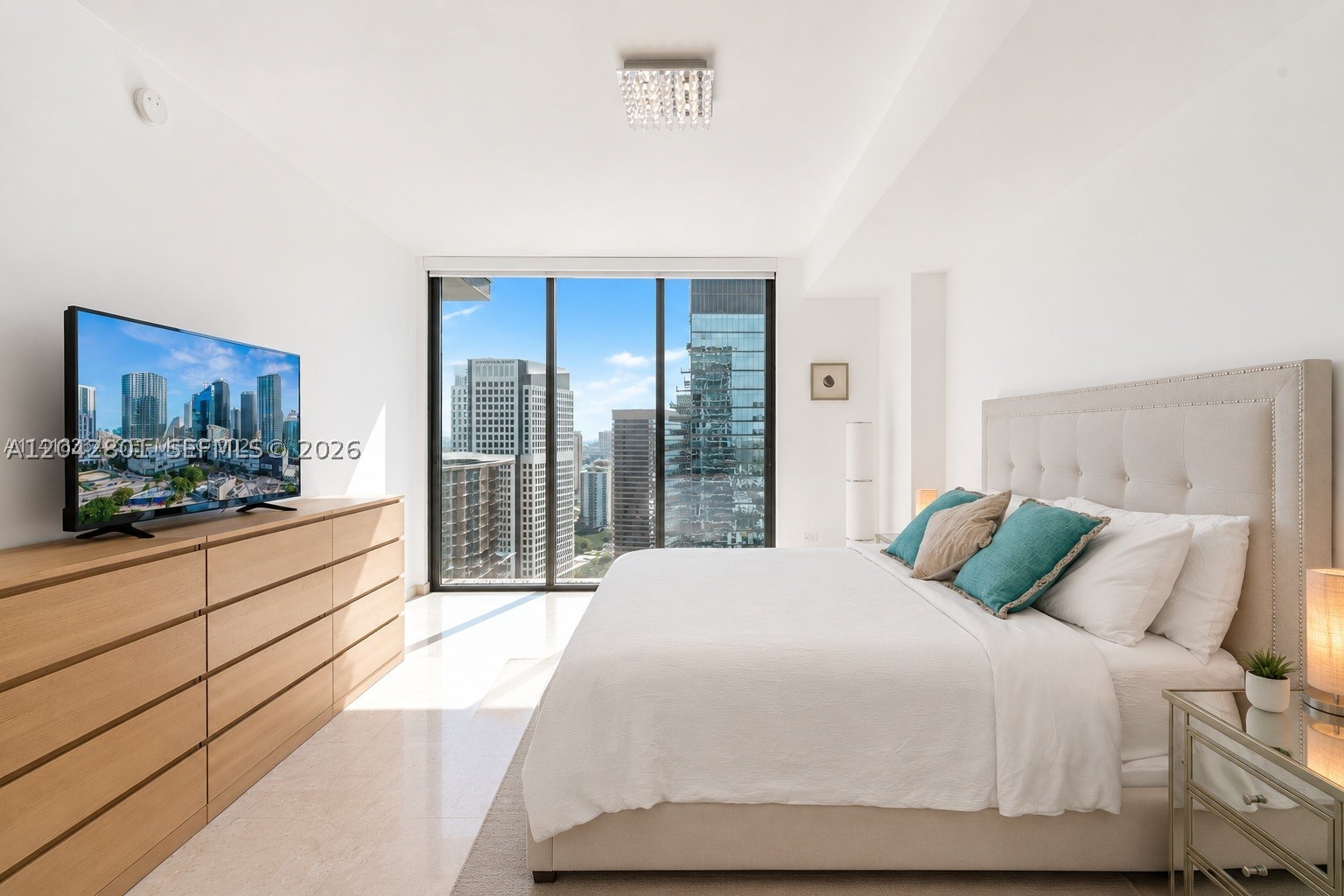 88 SW 7 Street #3403, Miami FL 33130