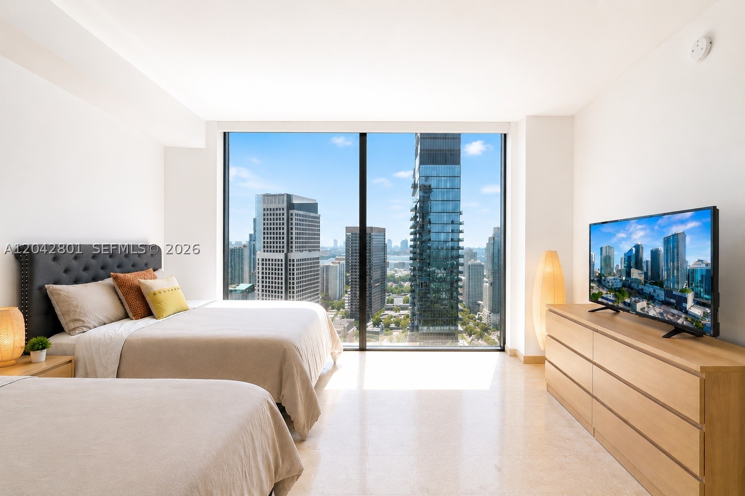 88 SW 7 Street #3403, Miami FL 33130