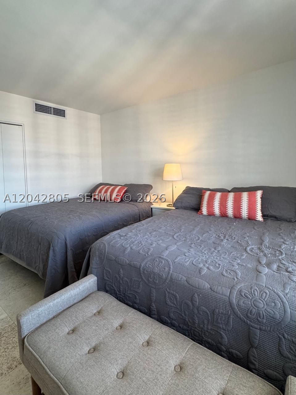 5161 E Collins Ave #1612, Miami Beach FL 33140