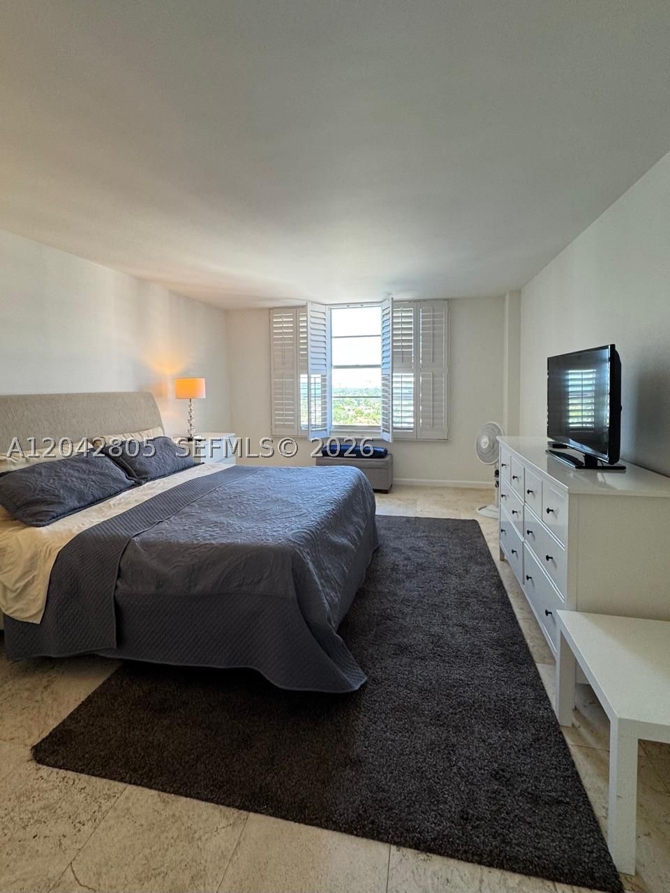 5161 E Collins Ave #1612, Miami Beach FL 33140