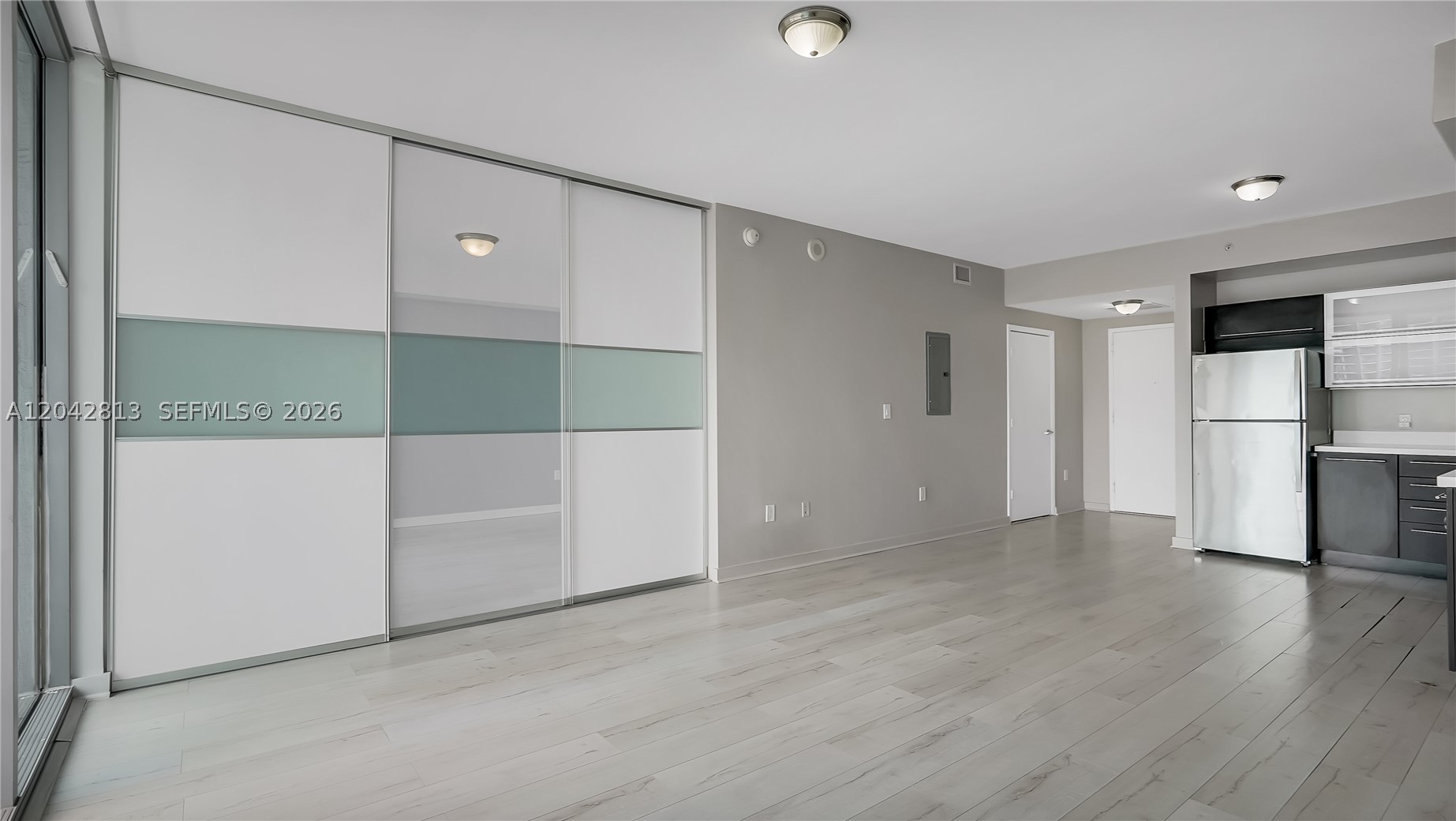 90 SW 3rd St #3003, Miami FL 33130