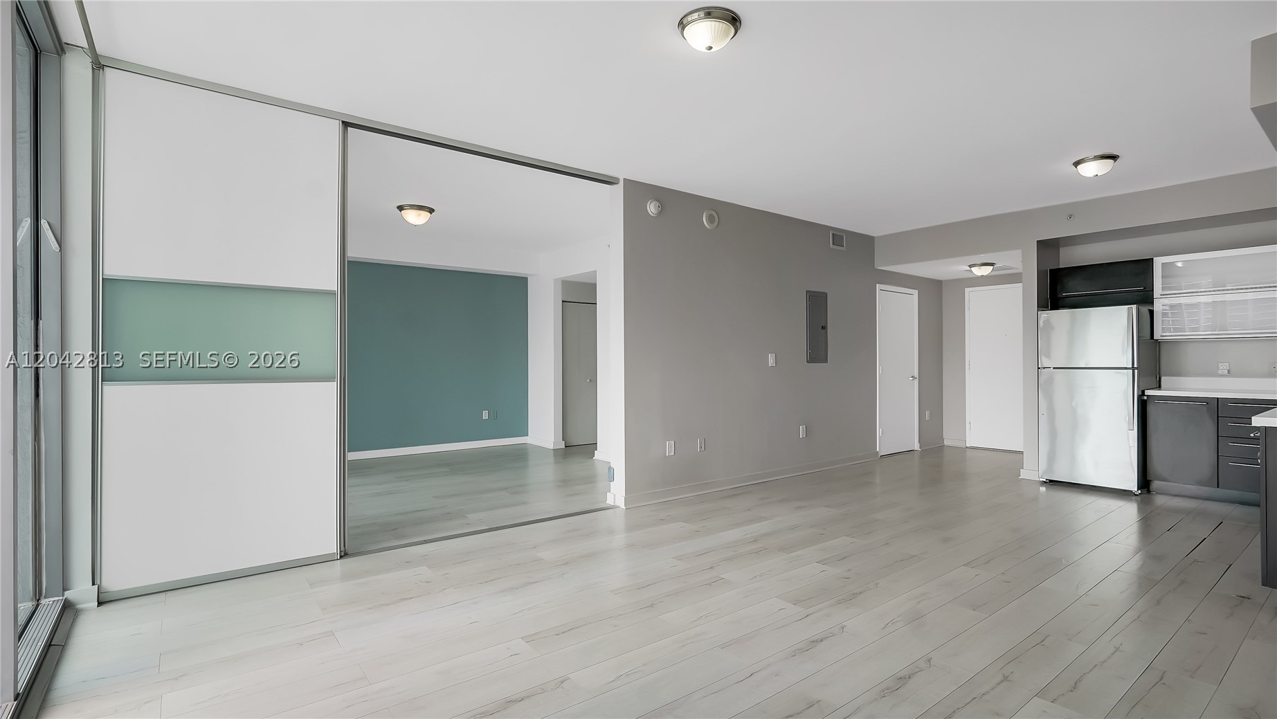 90 SW 3rd St #3003, Miami FL 33130