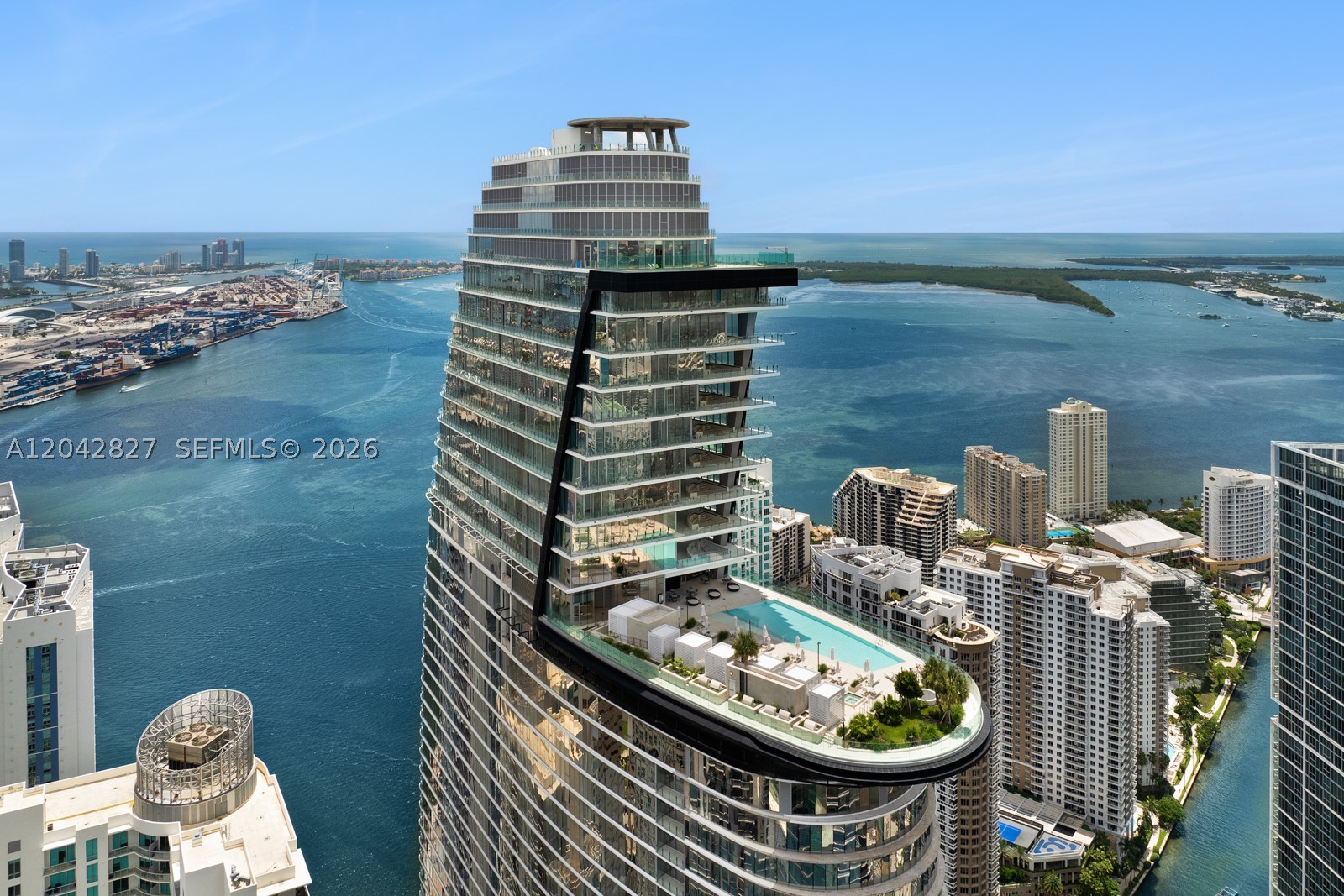 300 Biscayne Boulevard Way #2701, Miami FL 33131