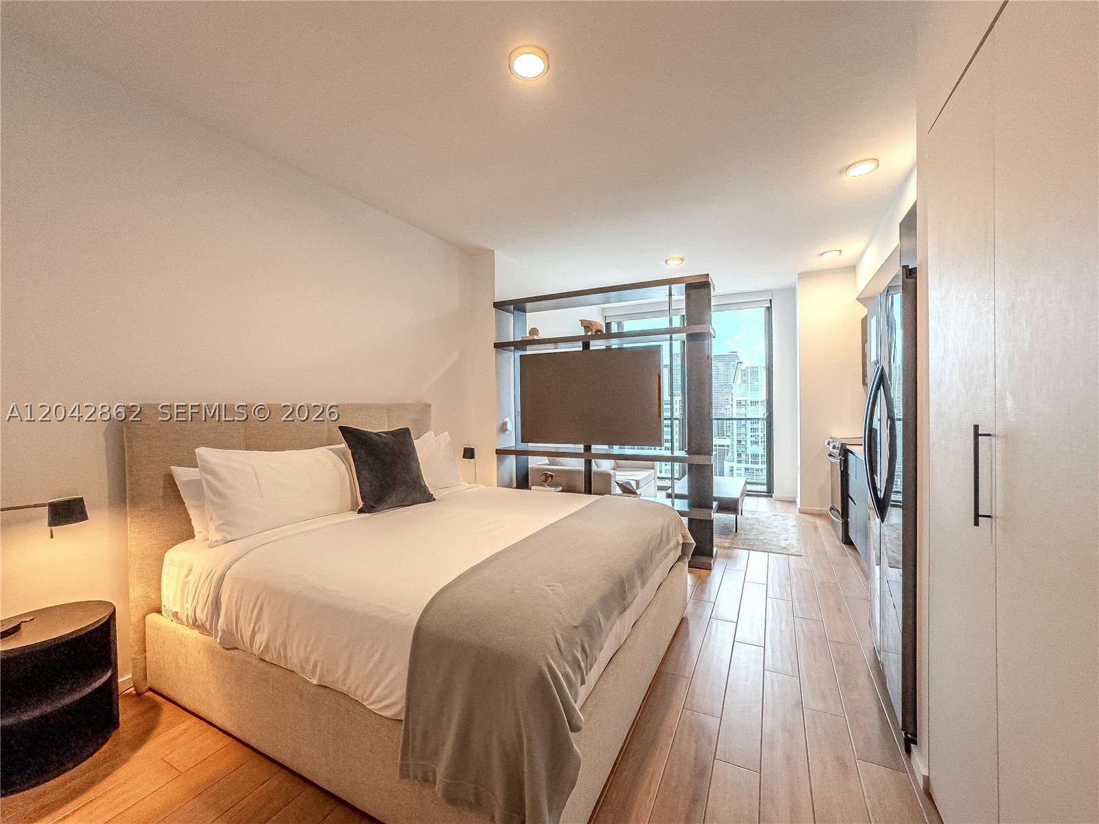 398 NE 5th St #4316, Miami FL 33132