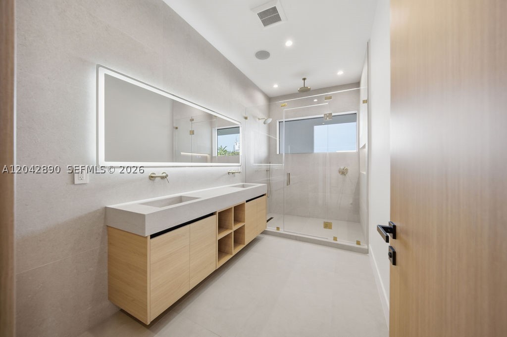 1316 NE 16th Ter #A, Fort Lauderdale FL 33304
