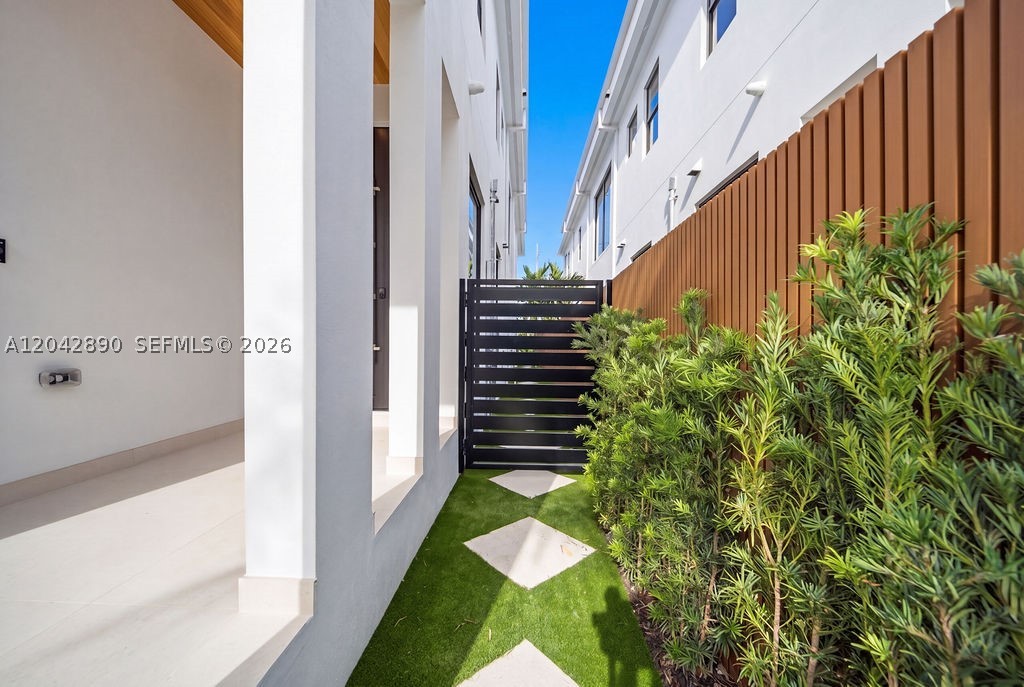 1316 NE 16th Ter #A, Fort Lauderdale FL 33304