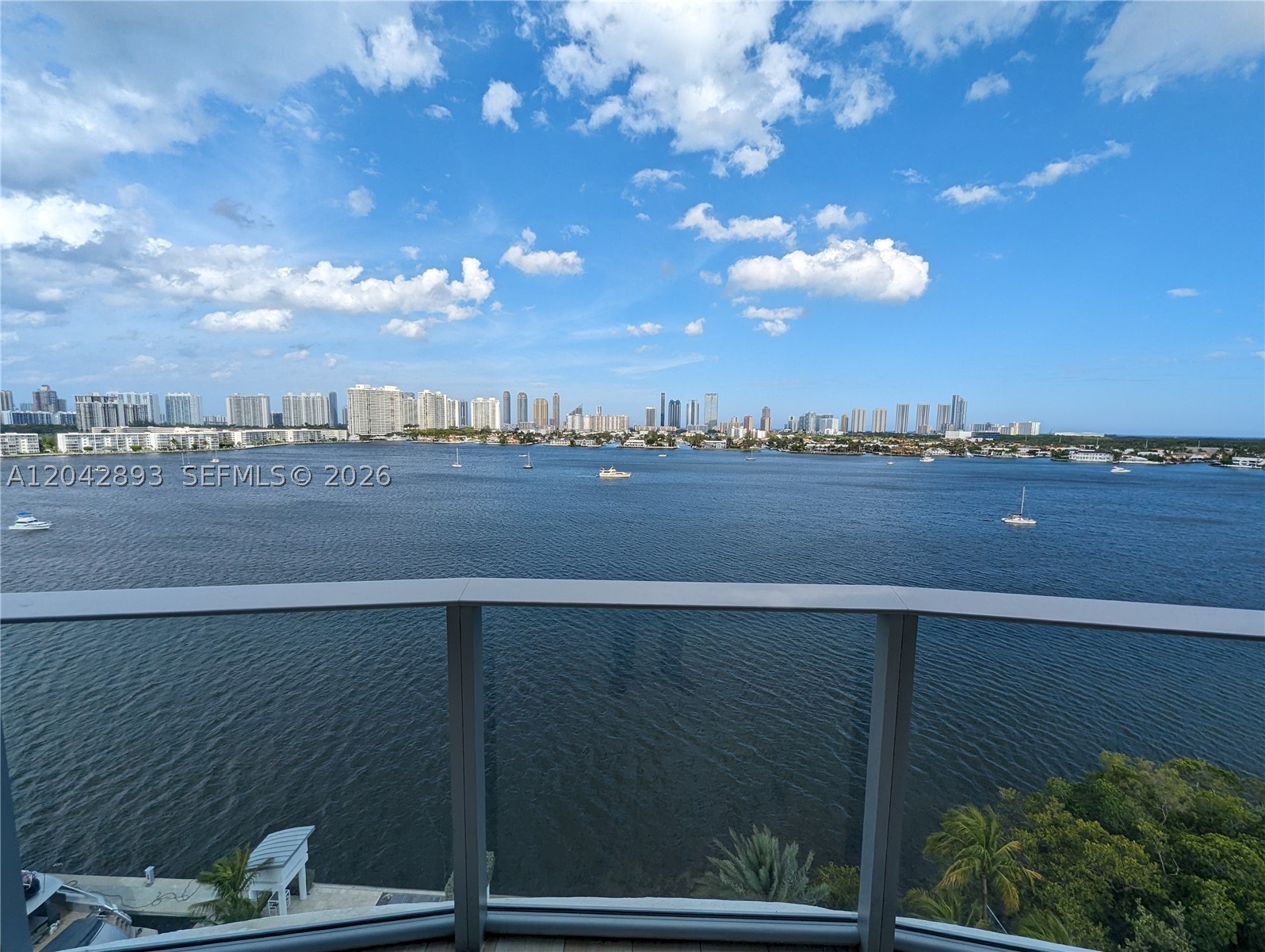 17111 E Biscayne Blvd #1011, North Miami Beach FL 33160
