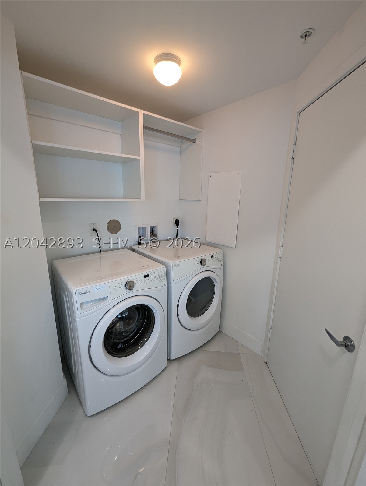 17111 E Biscayne Blvd #1011, North Miami Beach FL 33160