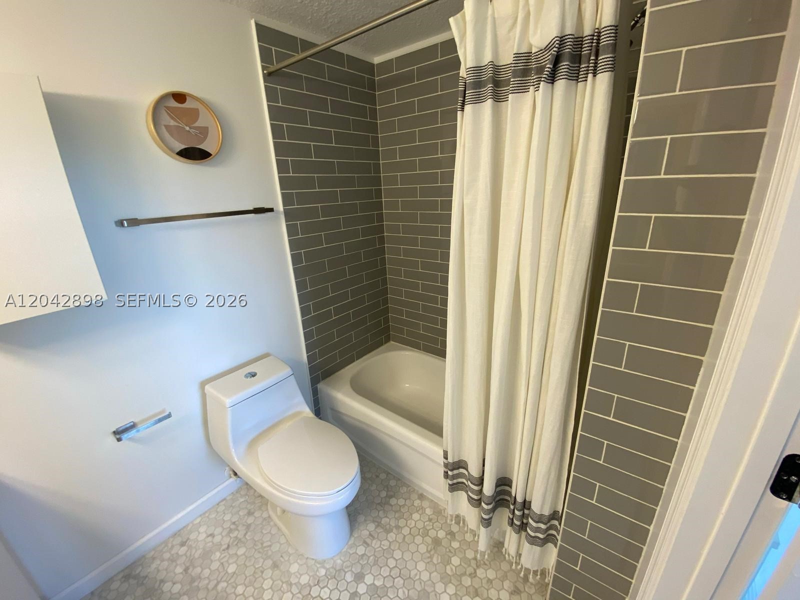 3500 Coral Way #707, Miami FL 33145