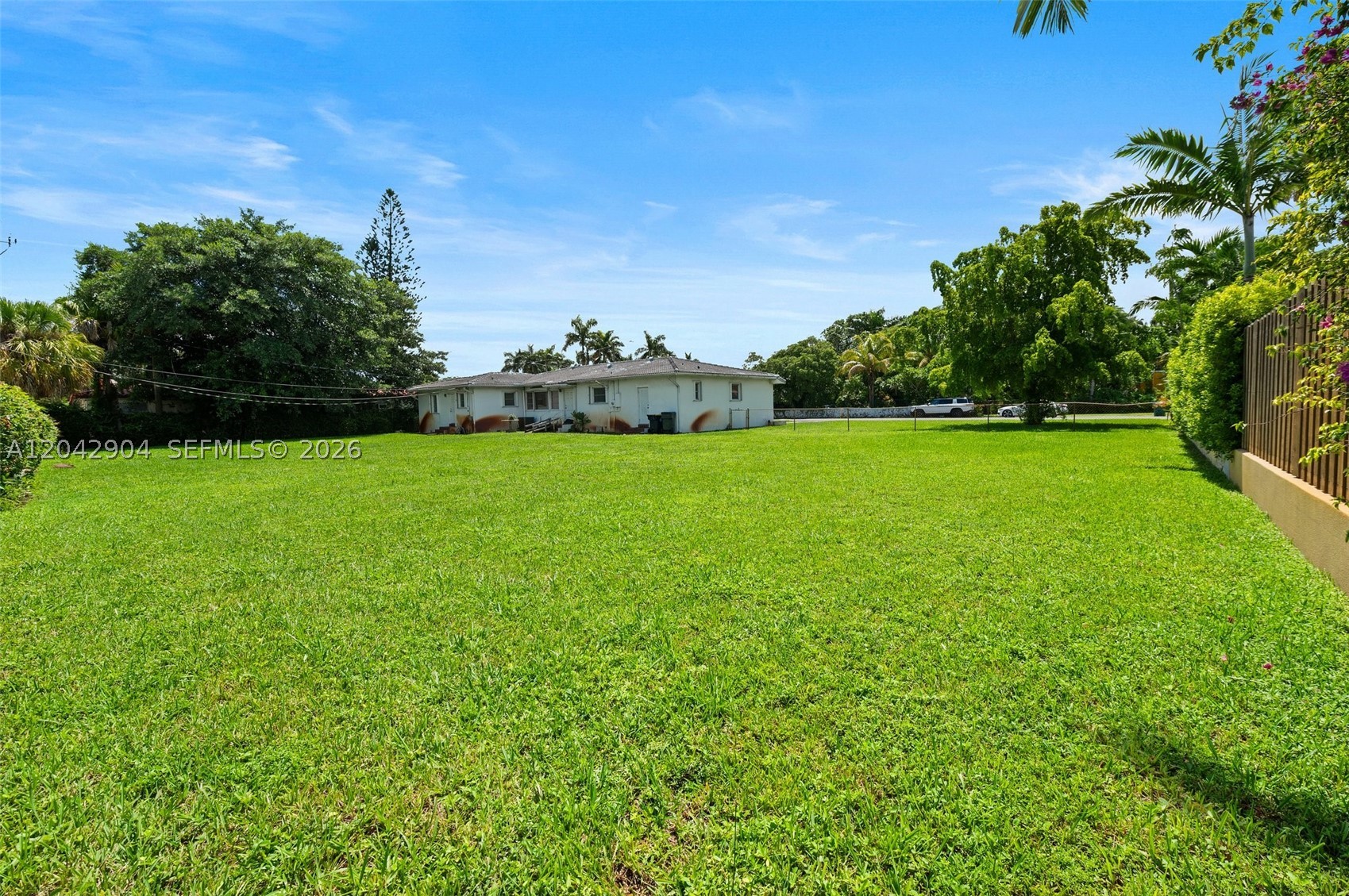 20 SW 4th St, Dania Beach FL 33004
