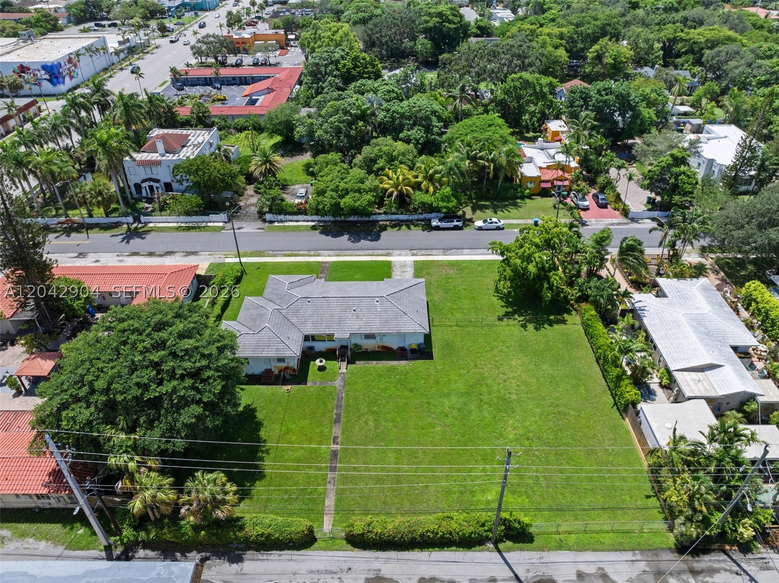 20 SW 4th St, Dania Beach FL 33004