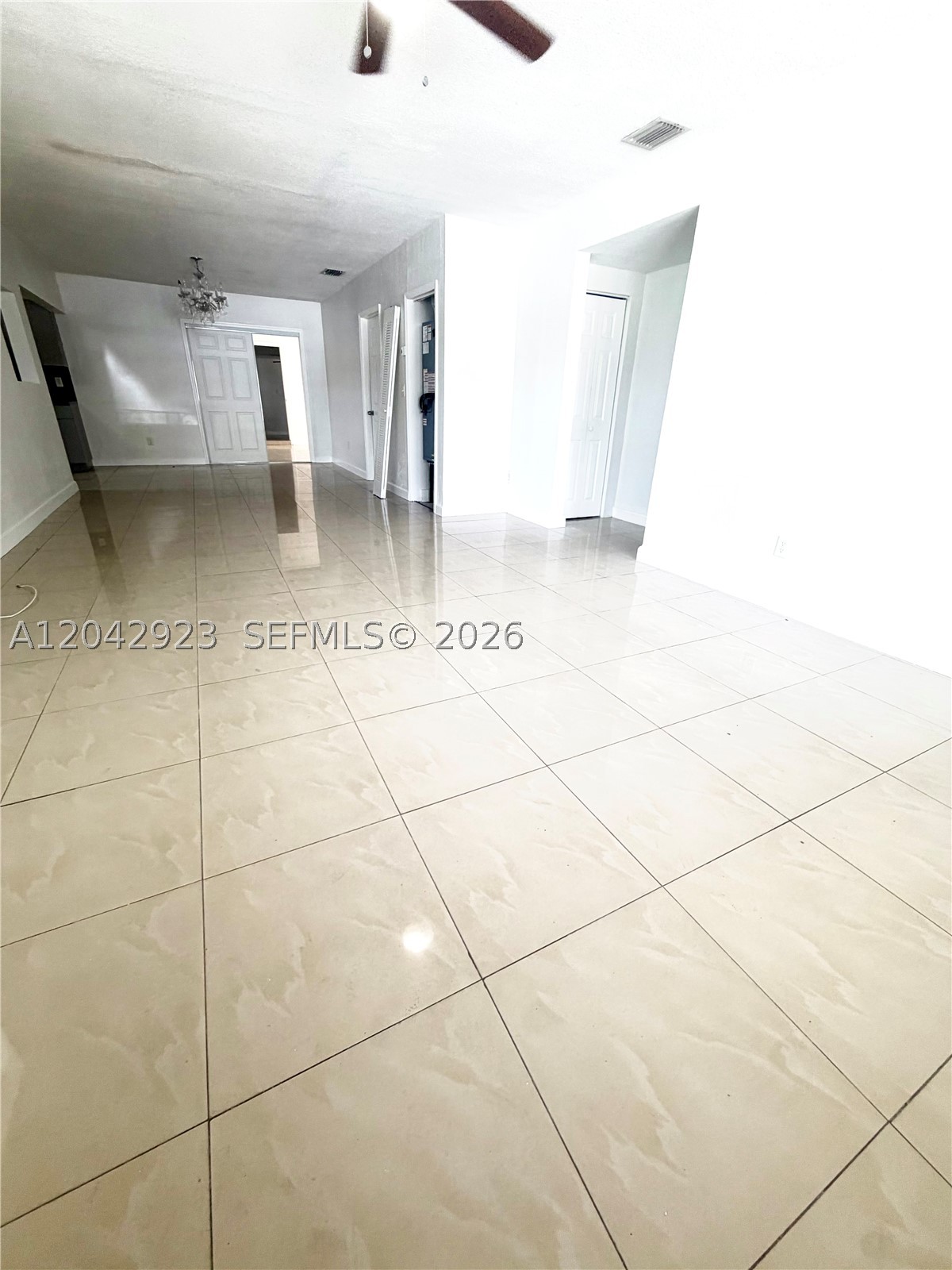 Miami FL 33125 - A12042923