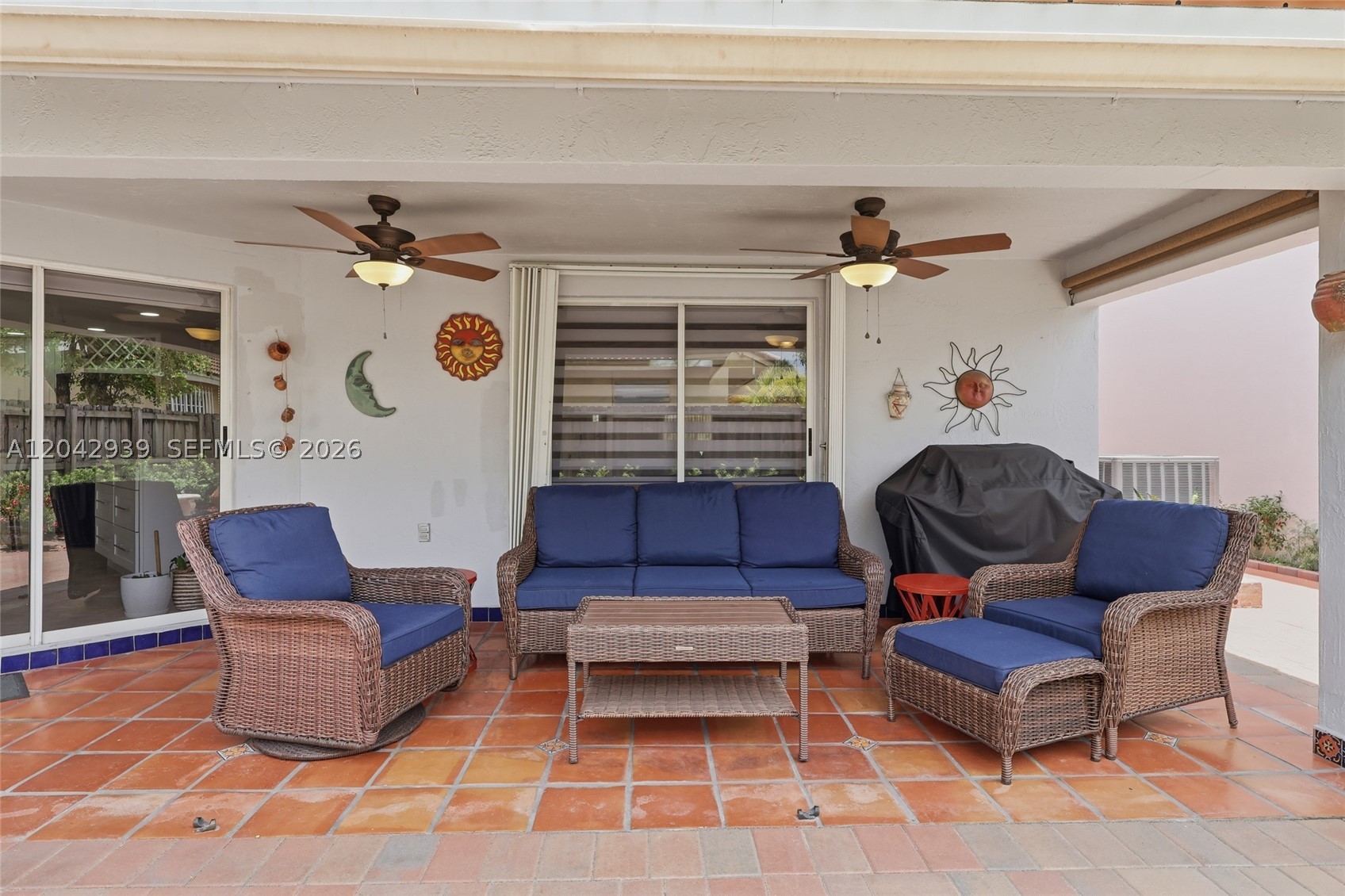 15652 SW 91st Ln, Miami FL 33196