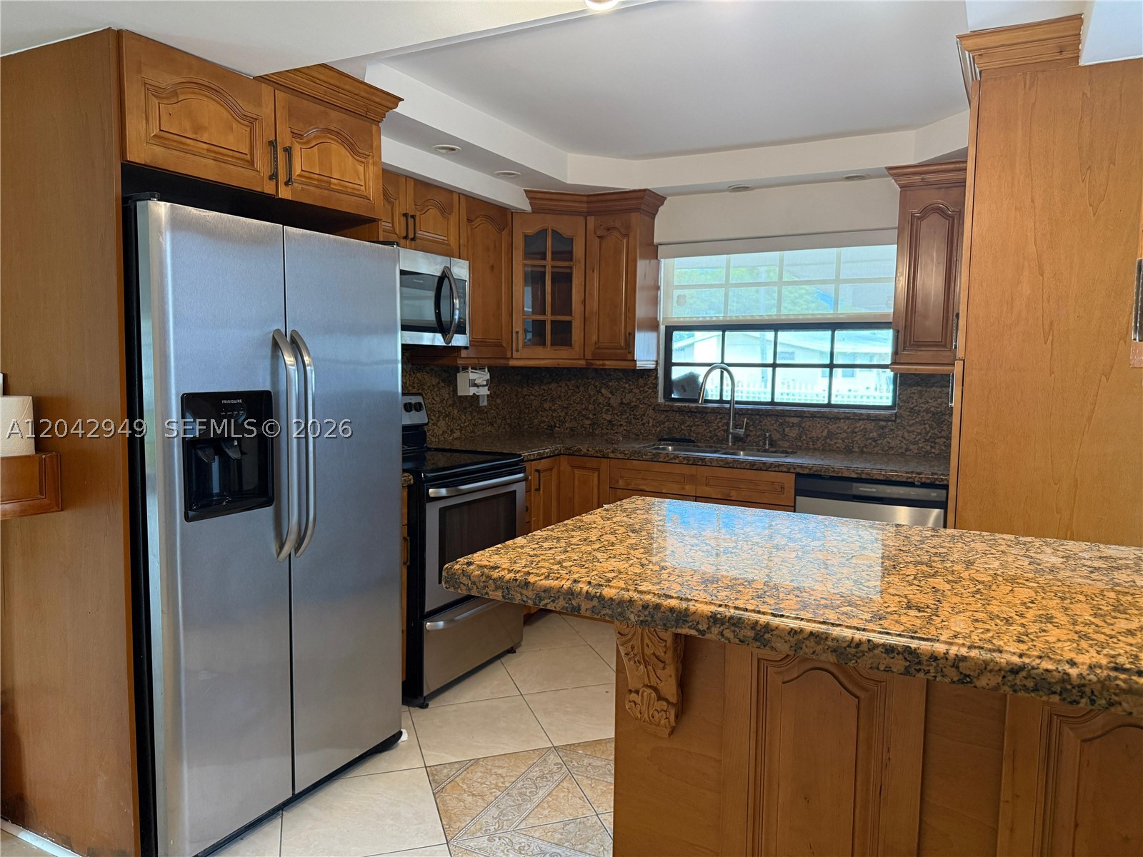 401 NW 198th St, Miami Gardens FL 33169