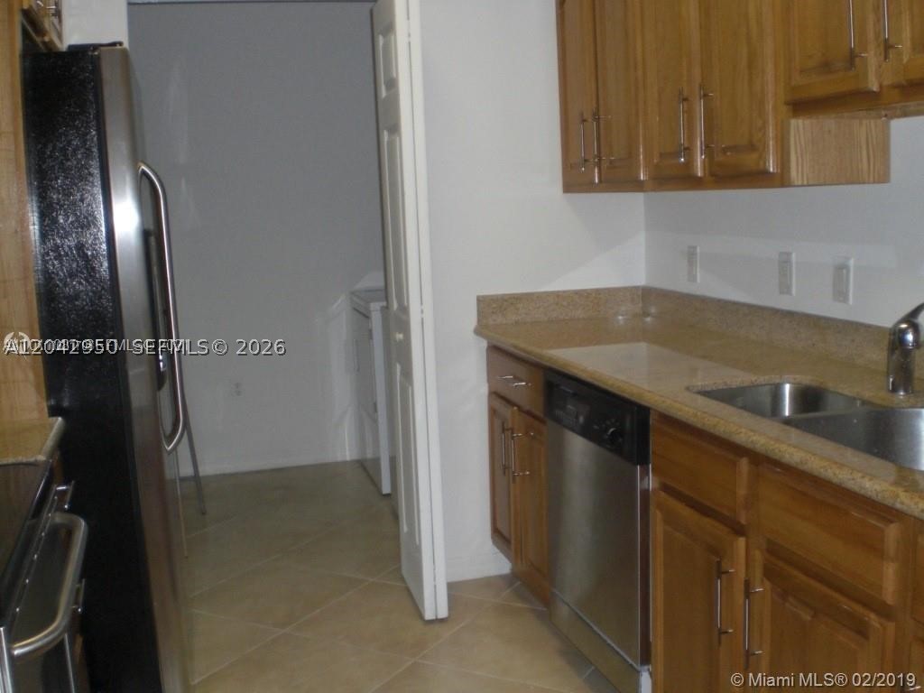 3590 CORAL WAY #902, Miami FL 33145