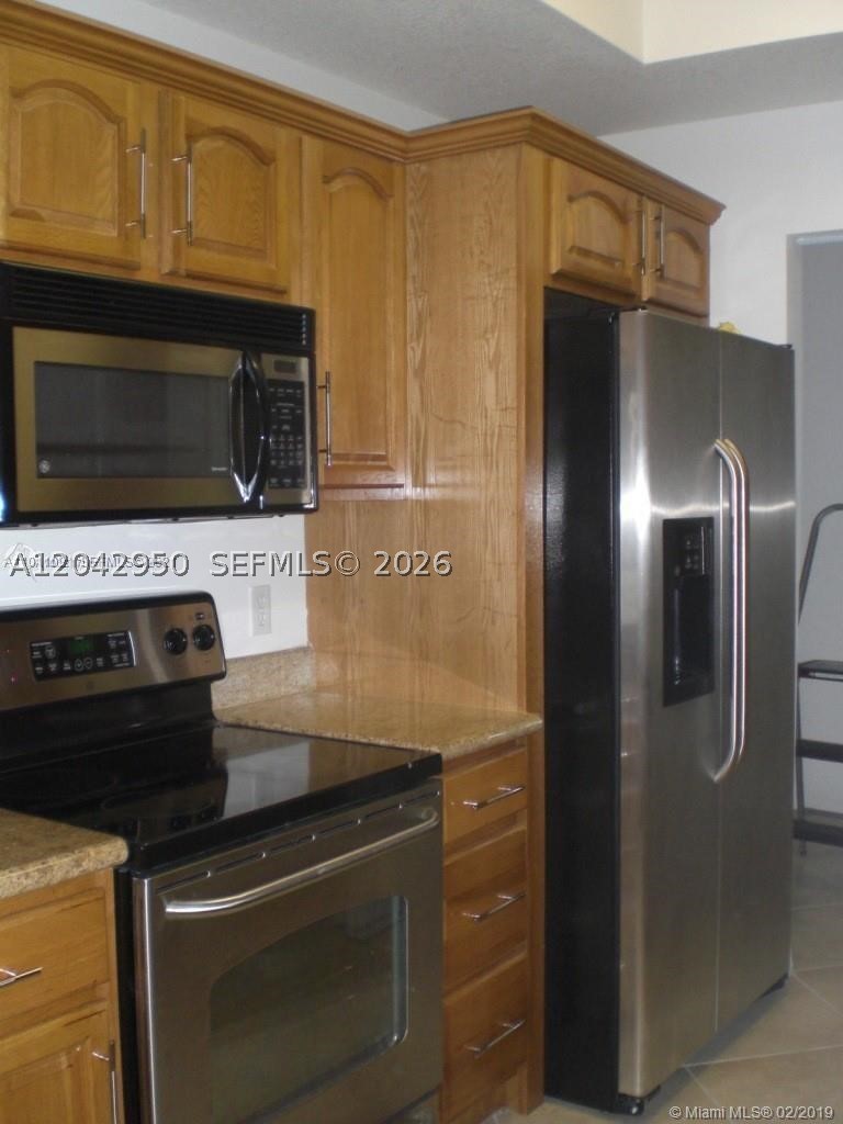 3590 CORAL WAY #902, Miami FL 33145