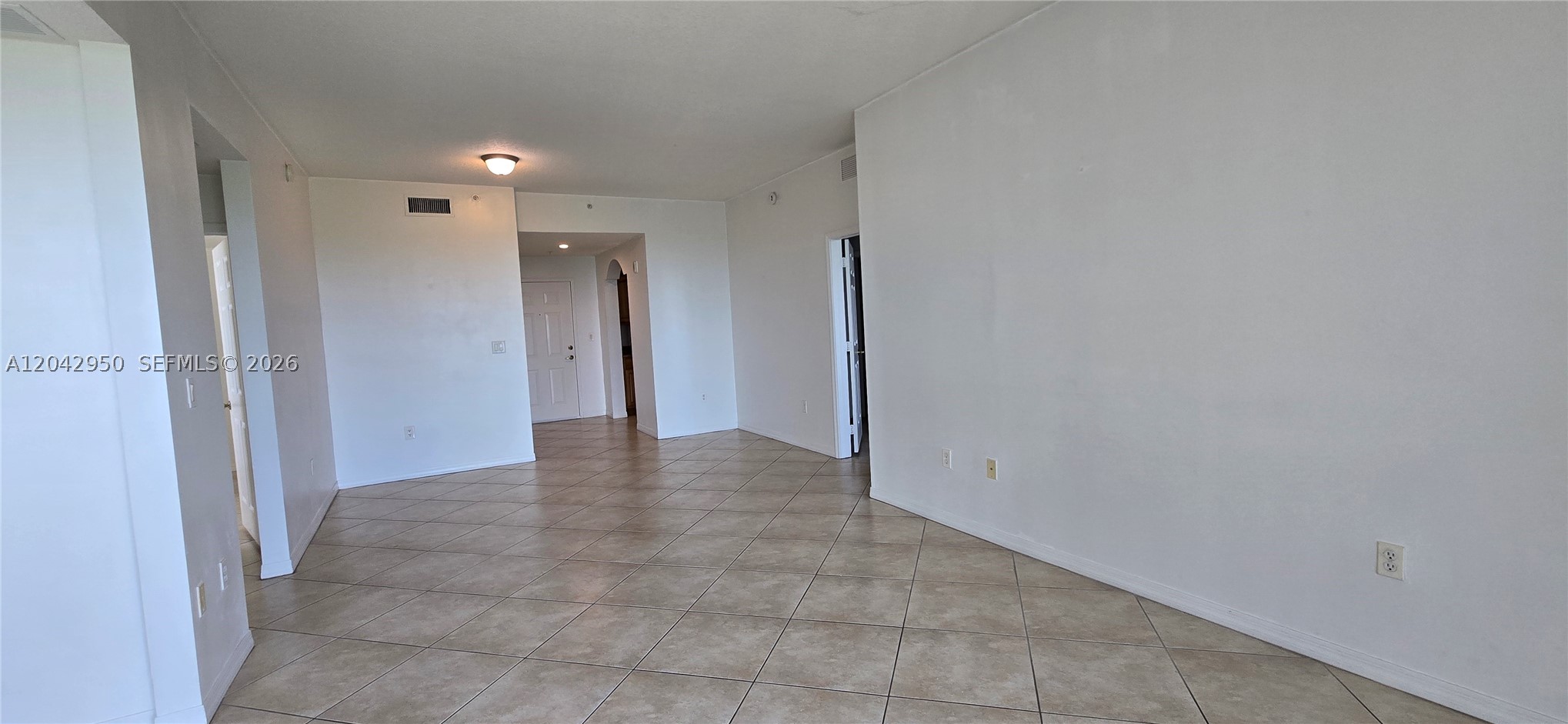 3590 CORAL WAY #902, Miami FL 33145