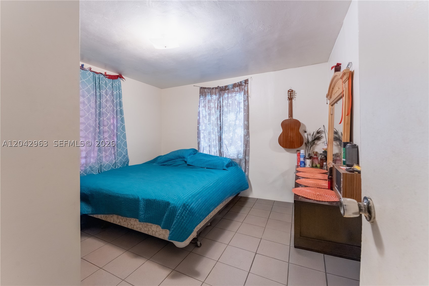 9265 SW 38th St, Miami FL 33165