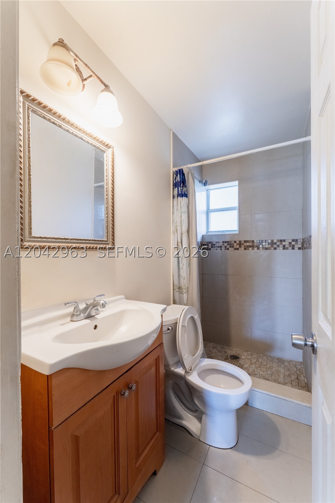 9265 SW 38th St, Miami FL 33165