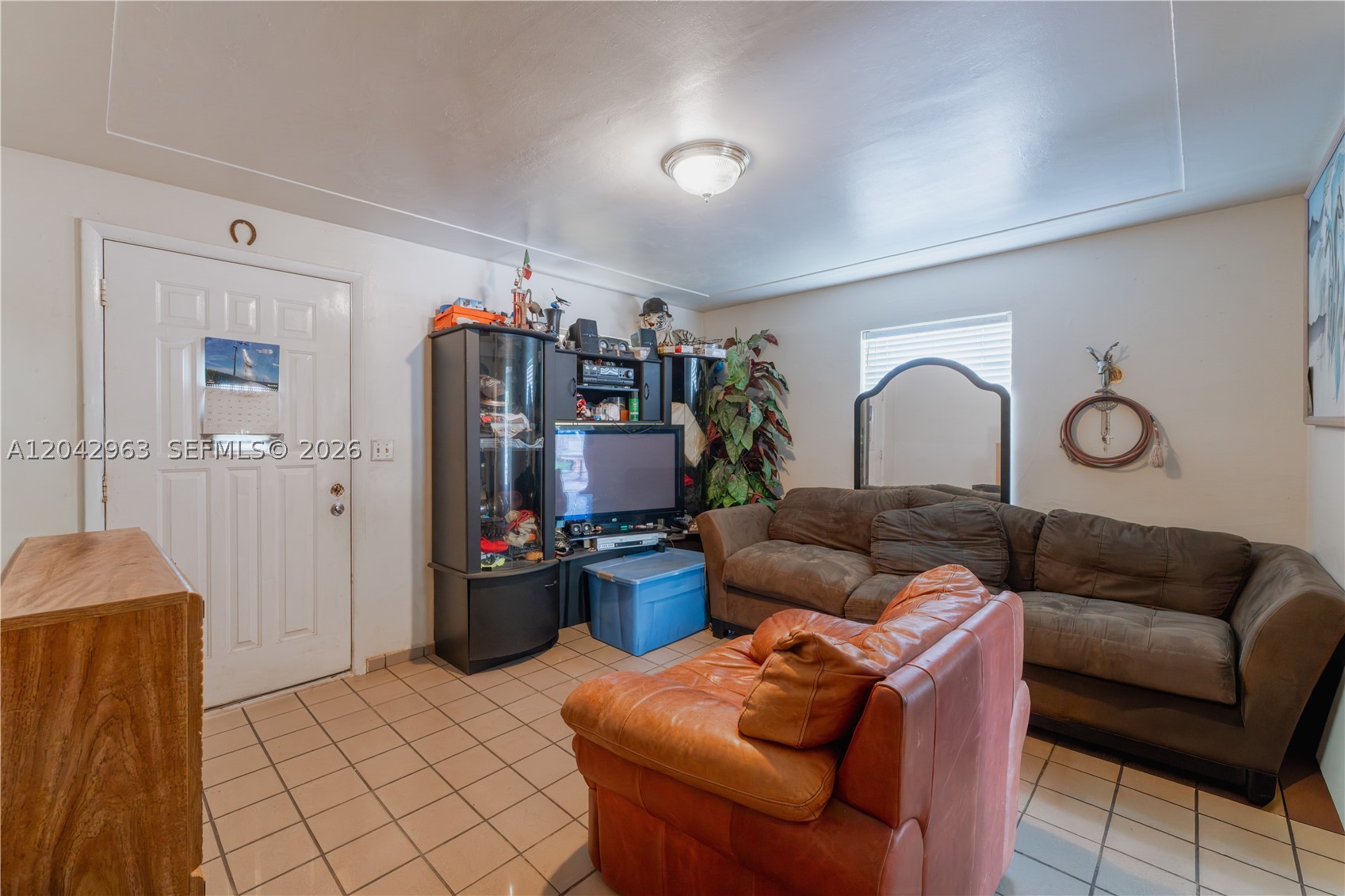 9265 SW 38th St, Miami FL 33165