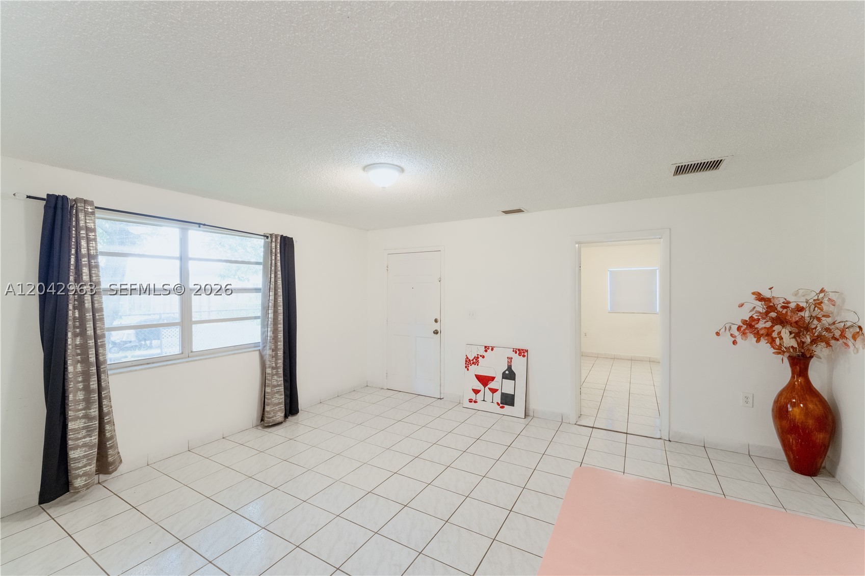 9265 SW 38th St, Miami FL 33165