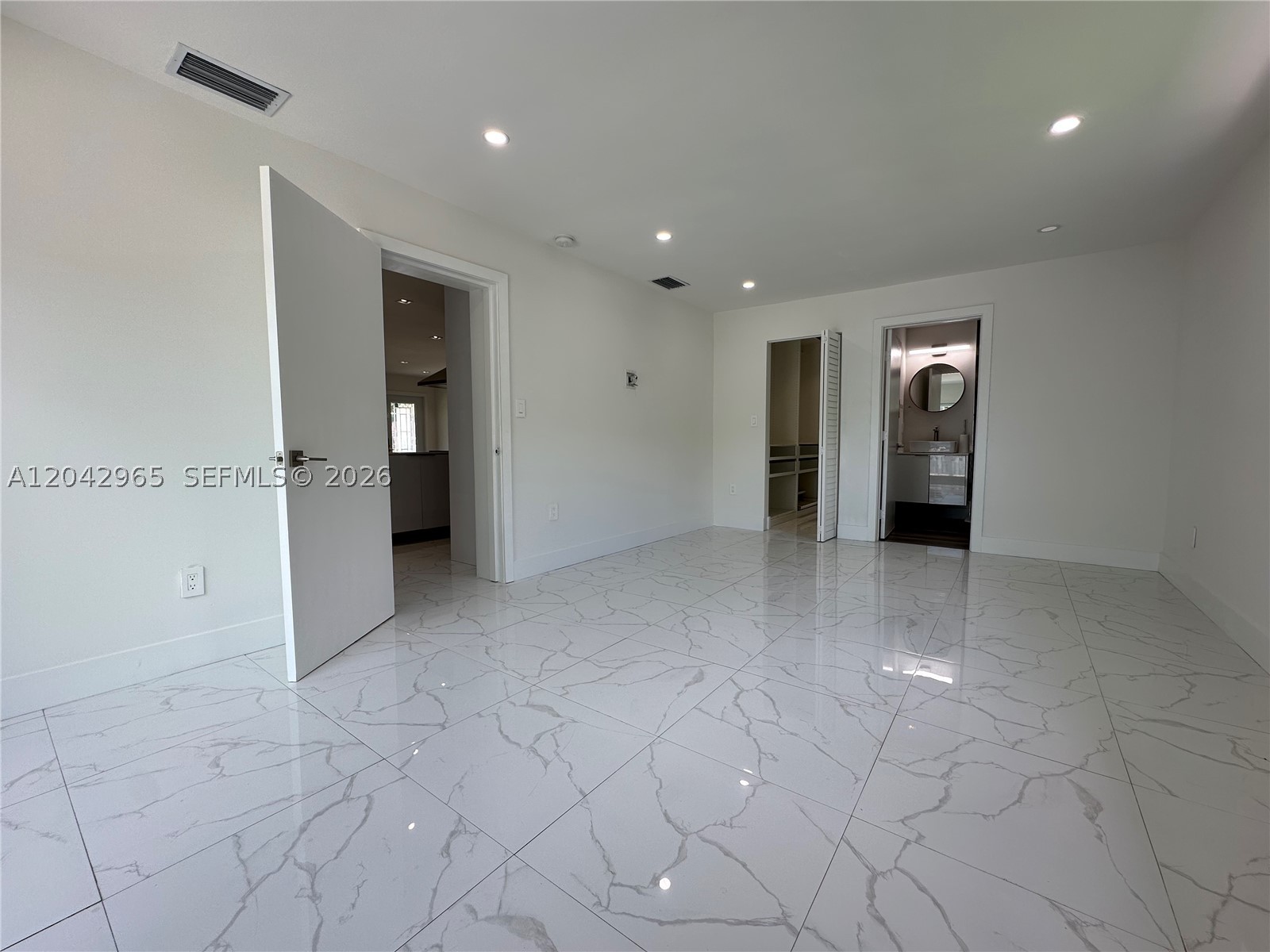 10010 SW 162nd St, Miami FL 33157