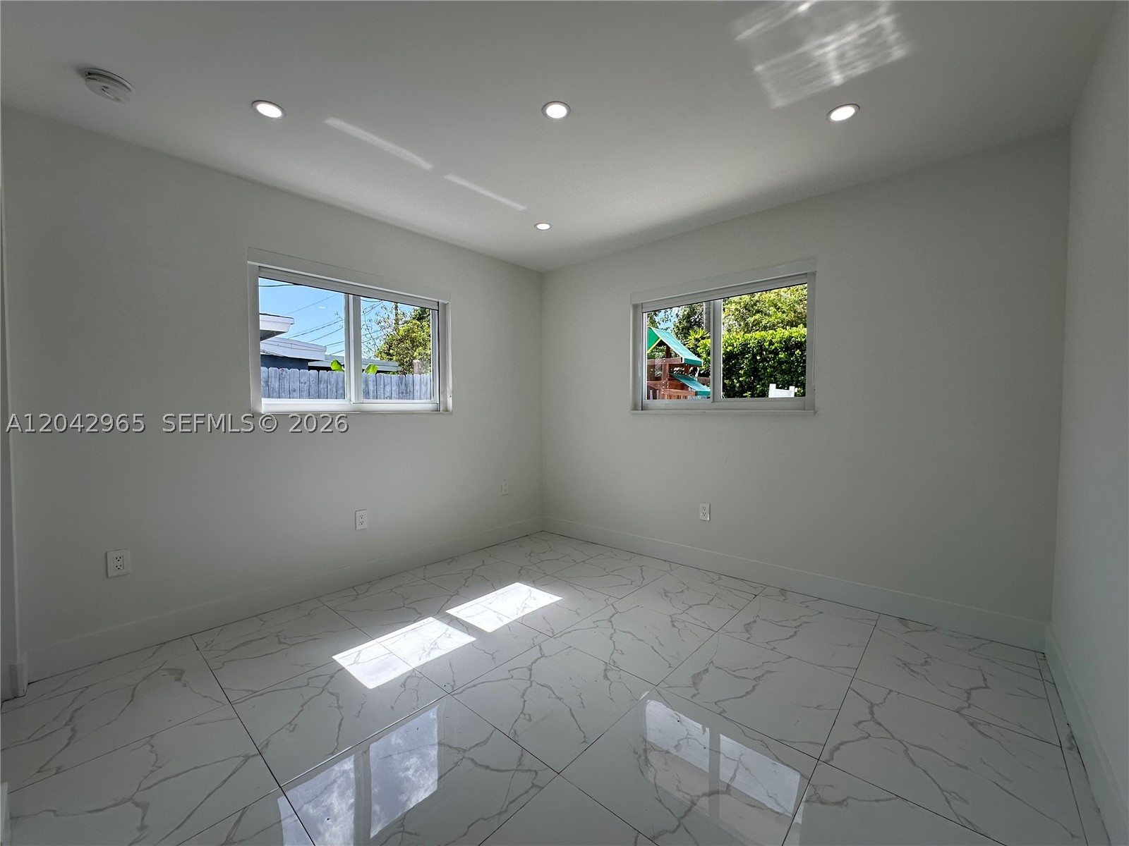 10010 SW 162nd St, Miami FL 33157