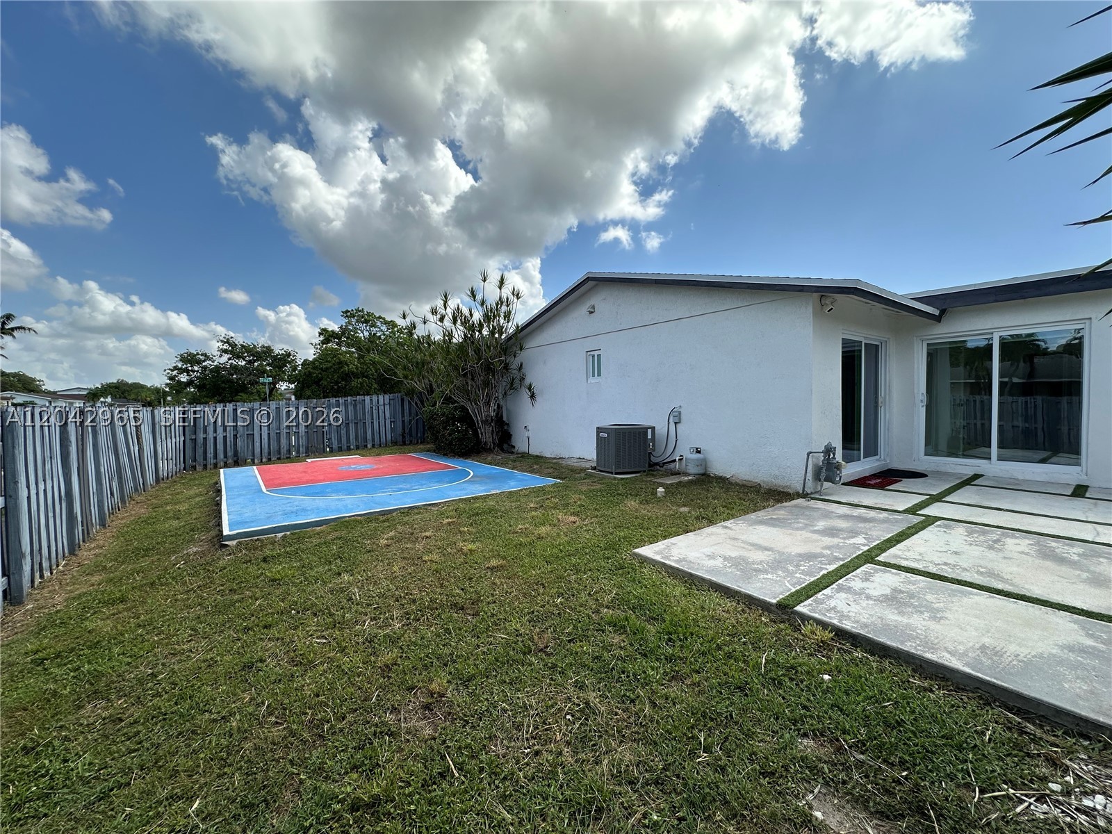 10010 SW 162nd St, Miami FL 33157