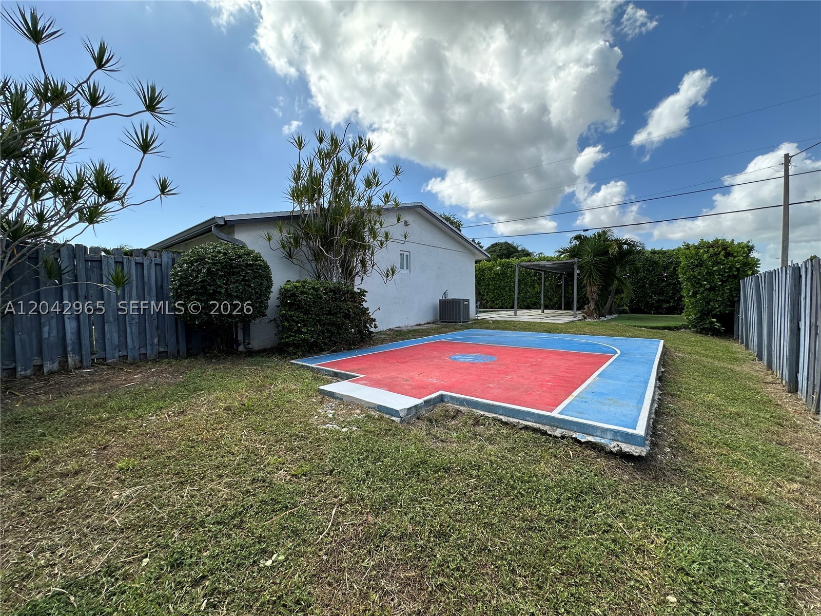 10010 SW 162nd St, Miami FL 33157