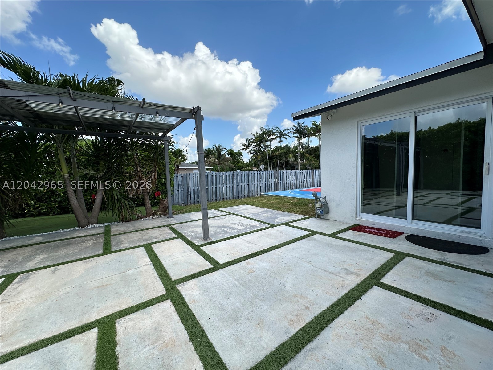 10010 SW 162nd St, Miami FL 33157