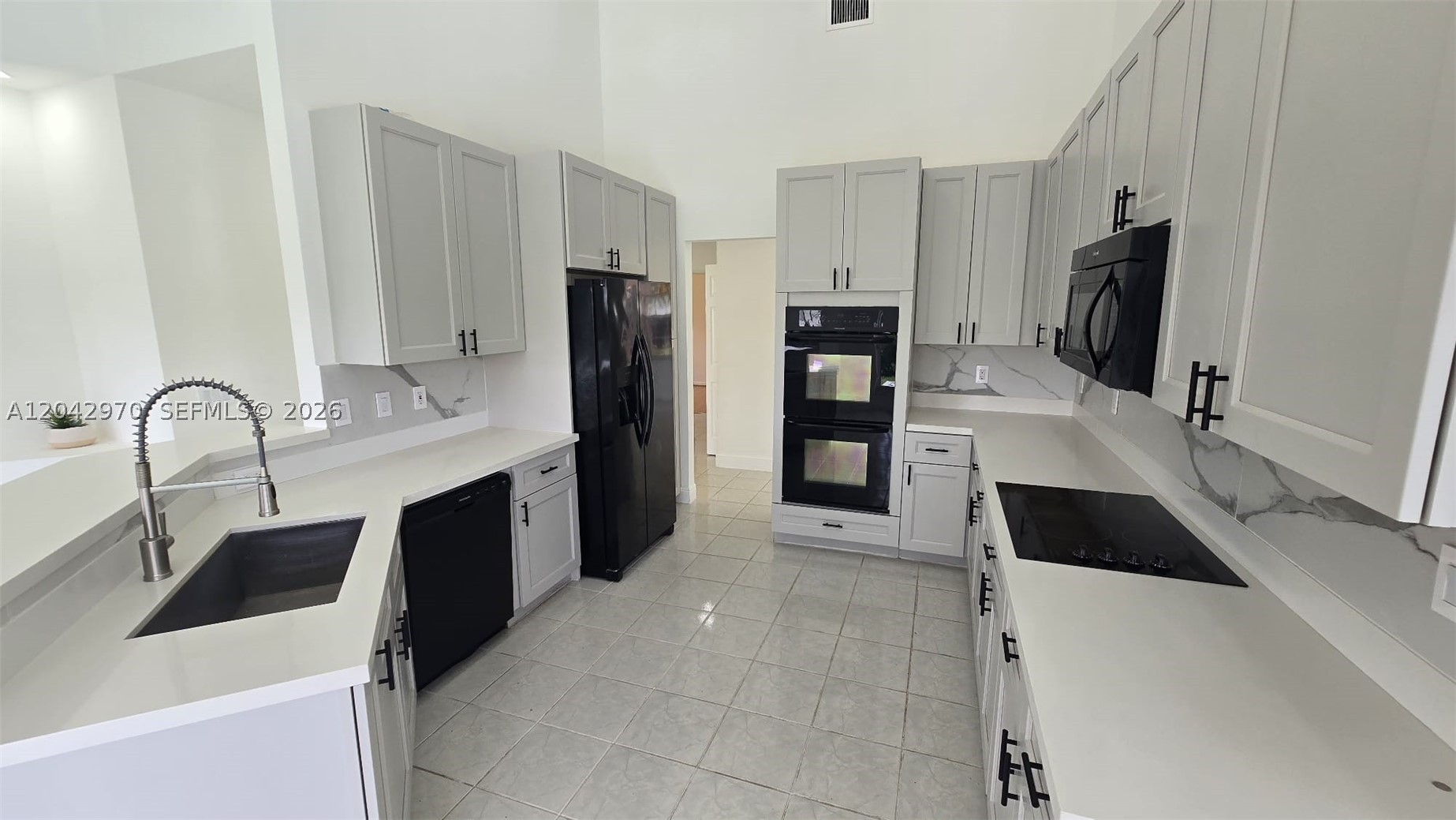 10320 Guatemala St #-, Cooper City FL 33026