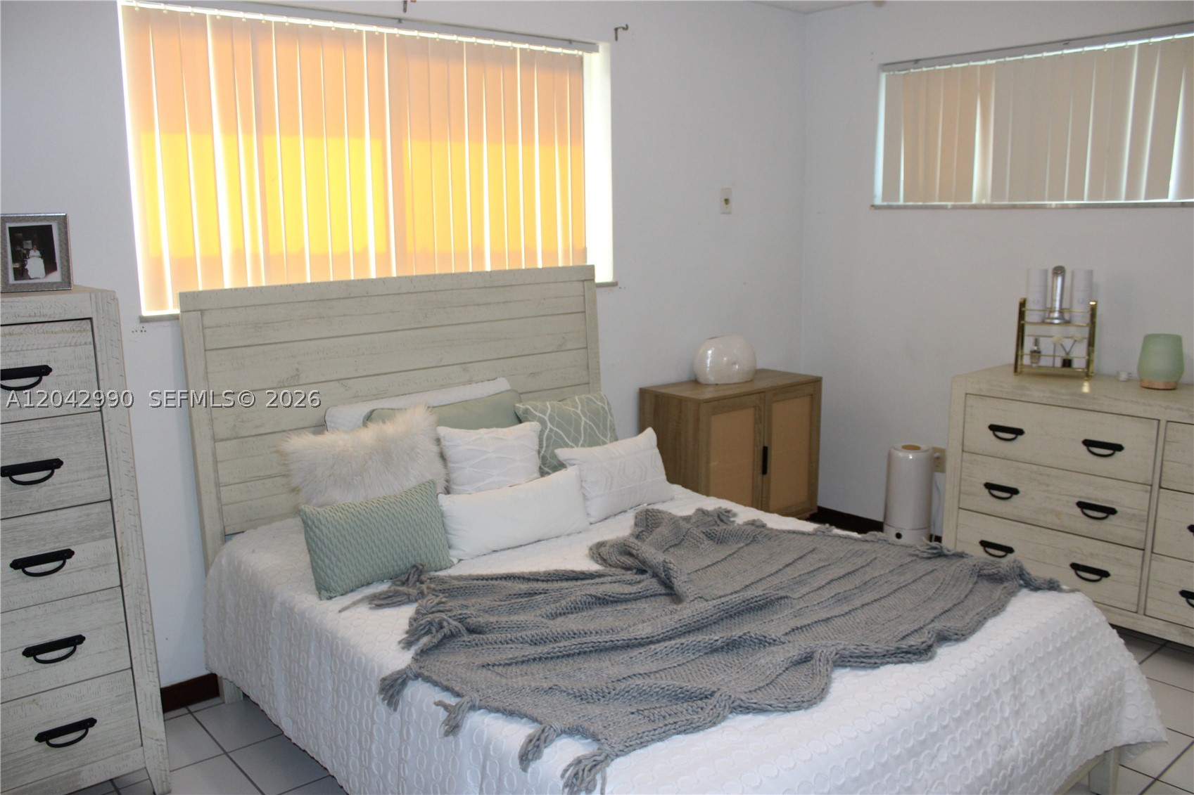 11512 NW 58th Ave, Hialeah FL 33012