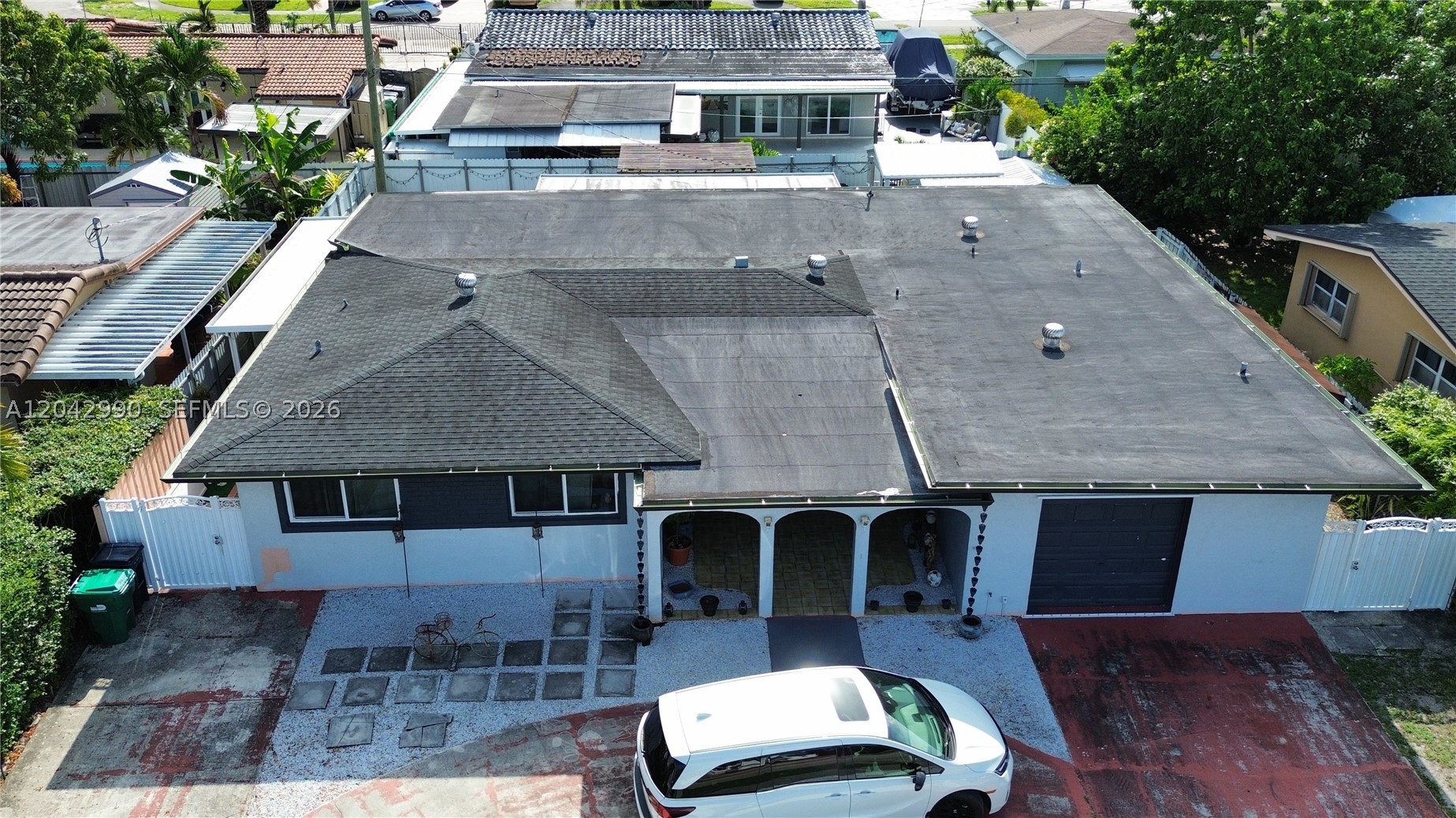 11512 NW 58th Ave, Hialeah FL 33012
