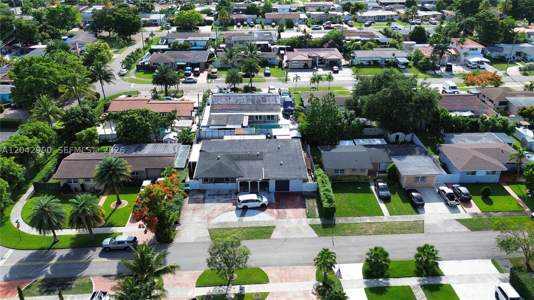 11512 NW 58th Ave, Hialeah FL 33012