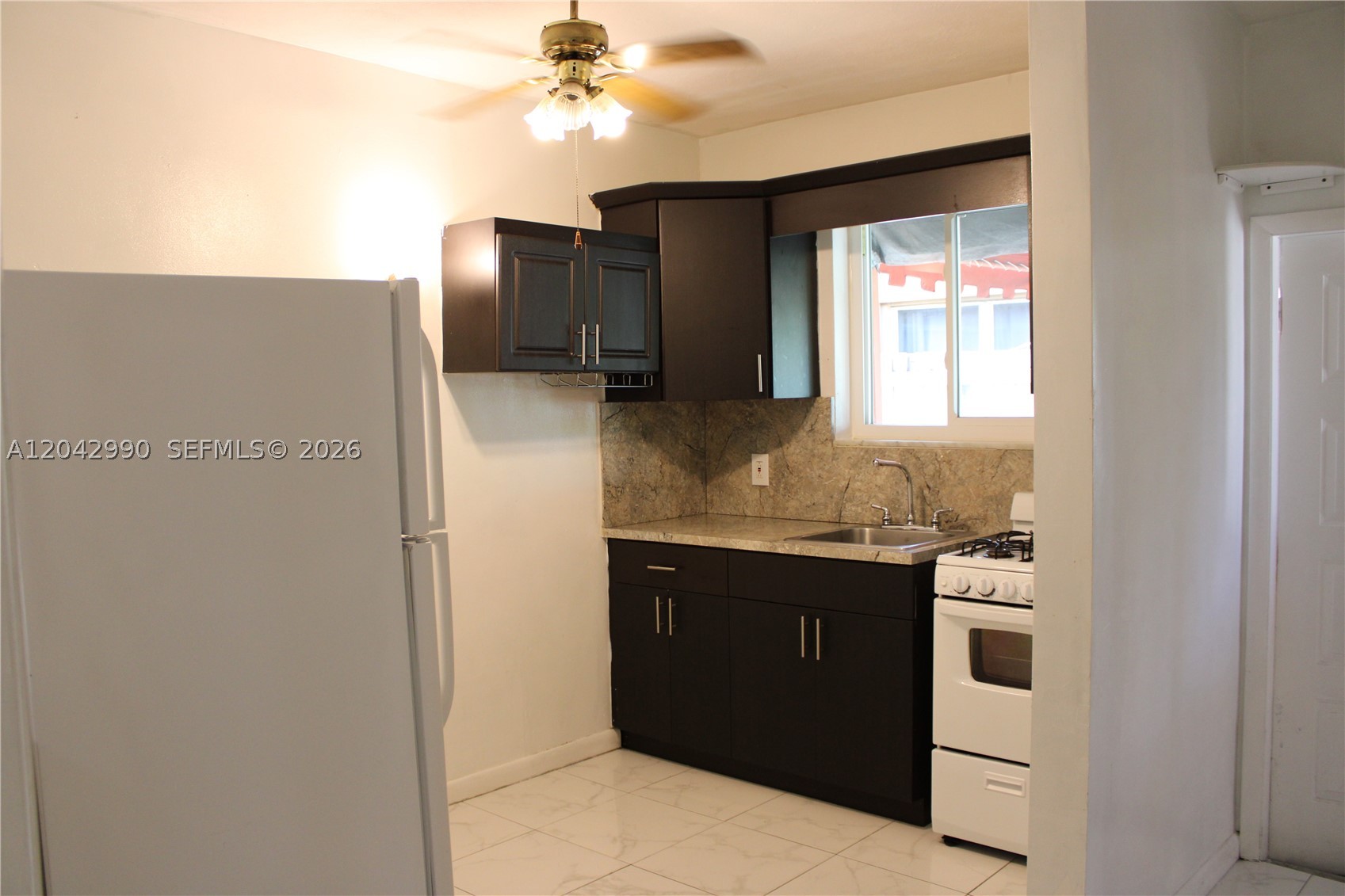 11512 NW 58th Ave, Hialeah FL 33012