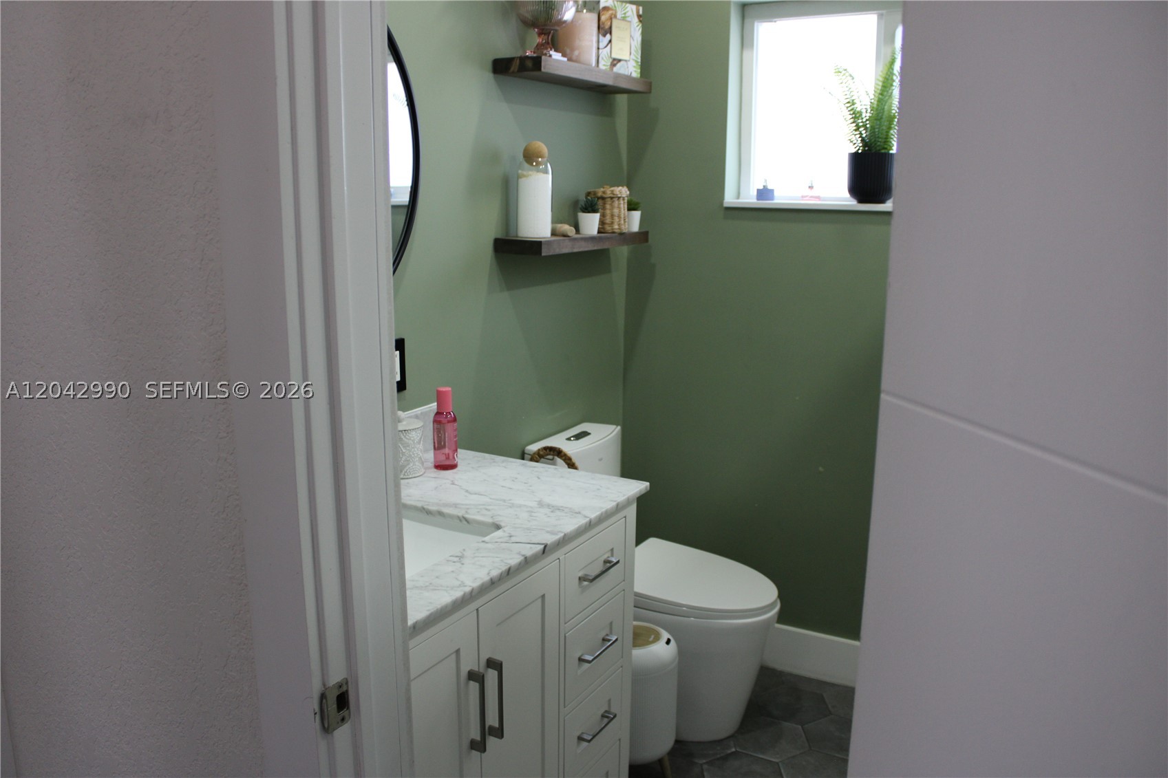 11512 NW 58th Ave, Hialeah FL 33012