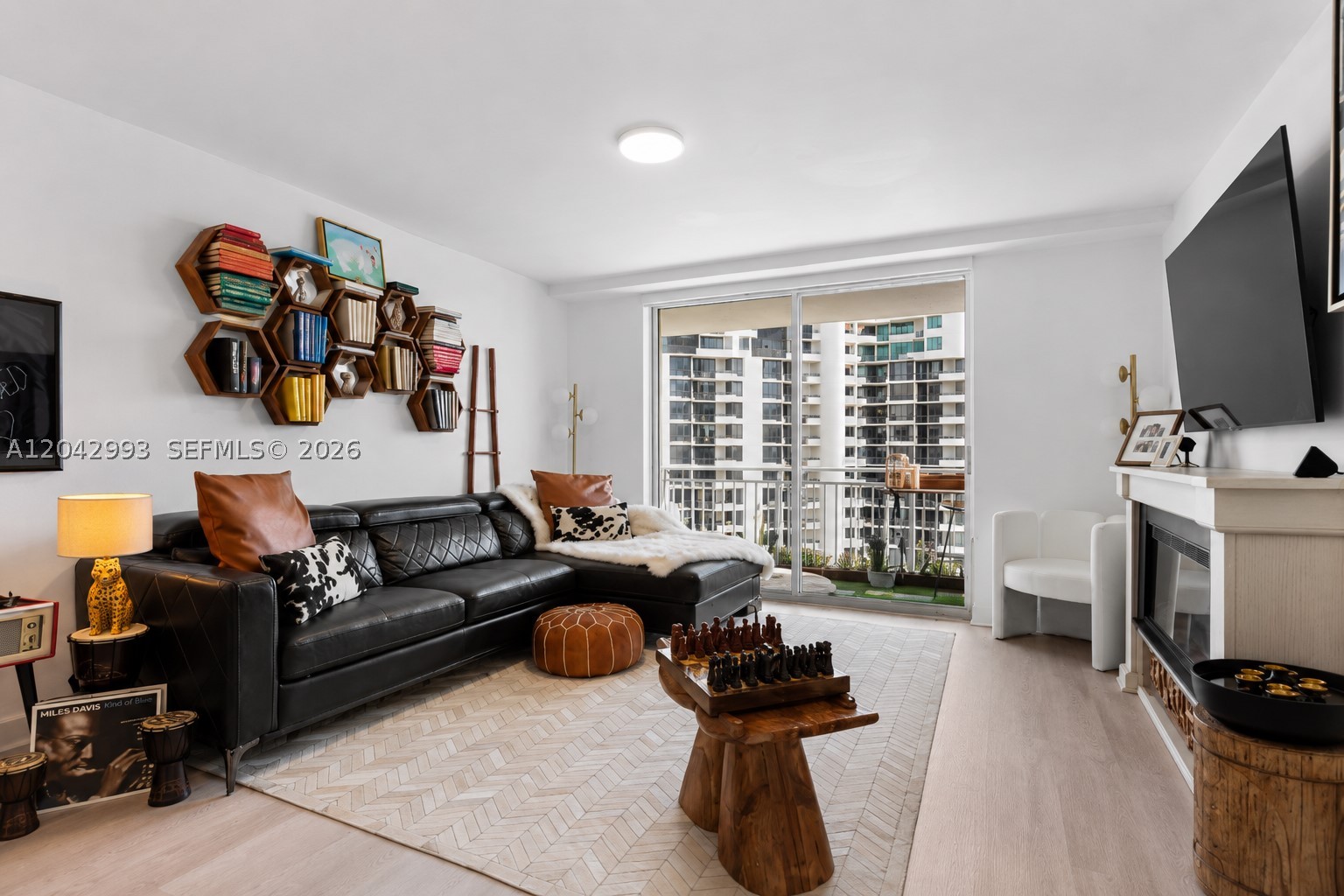 770 Claughton Island Dr #1705, Miami FL 33131