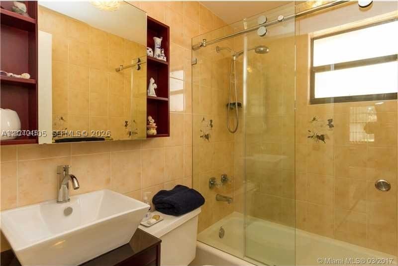 5931 SW 46th St, Miami FL 33155