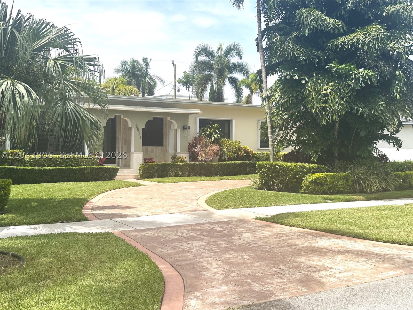 5931 SW 46th St, Miami FL 33155