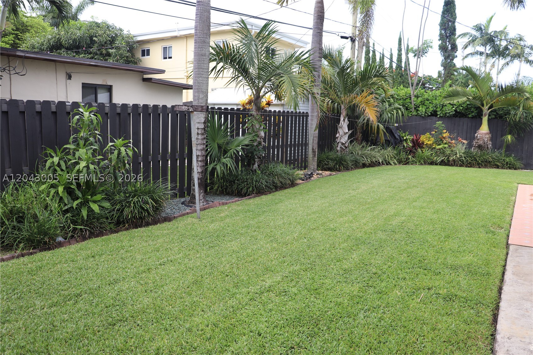 5931 SW 46th St, Miami FL 33155