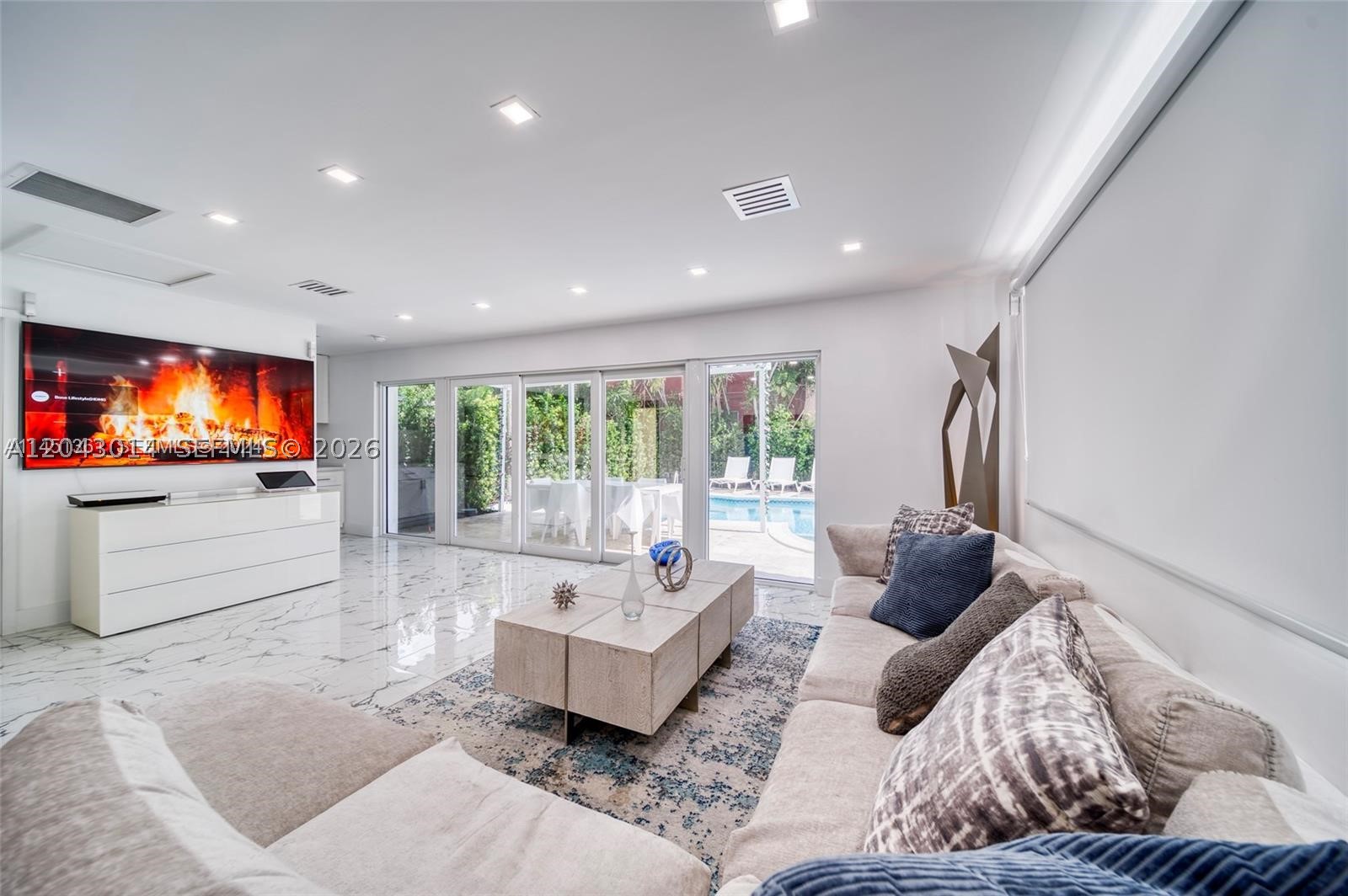 2298 SW 16th Ave, Miami FL 33145