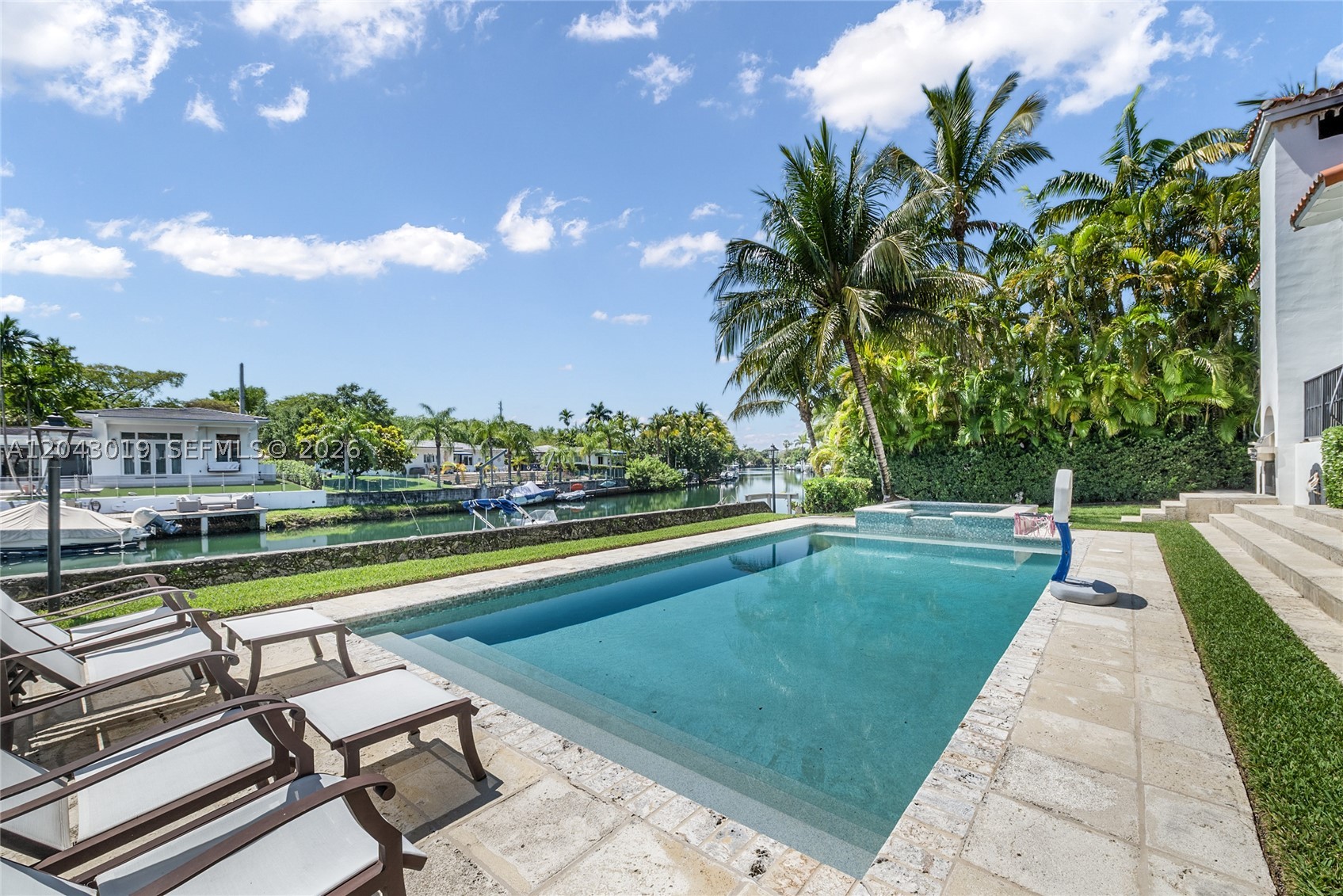 550 Jeronimo Dr, Coral Gables FL 33146