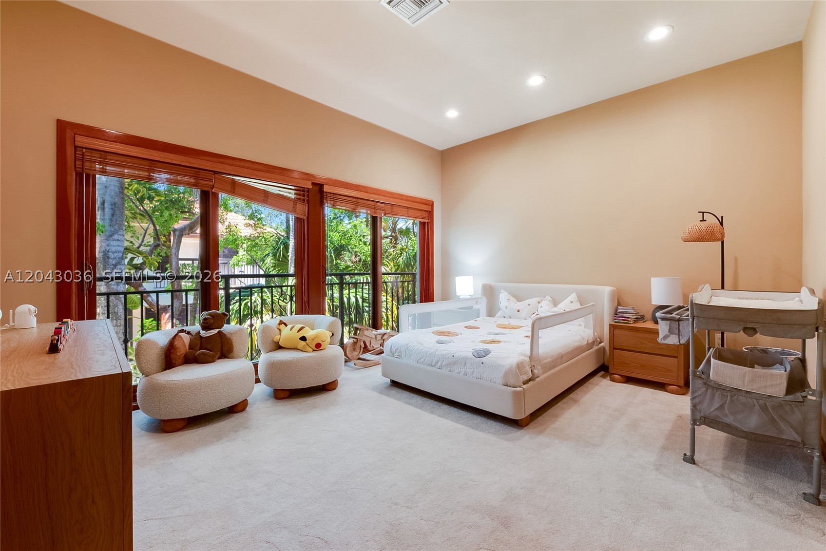 6960 Mira Flores Ave #6960, Coral Gables FL 33143