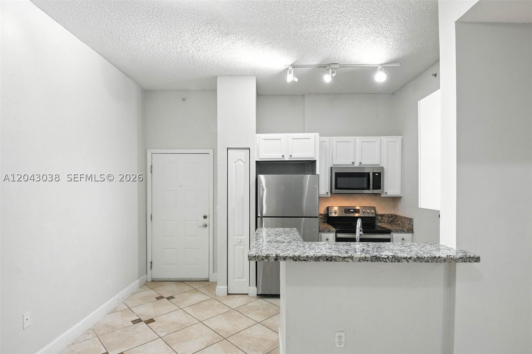 6001 SW 70th St #108, South Miami FL 33143