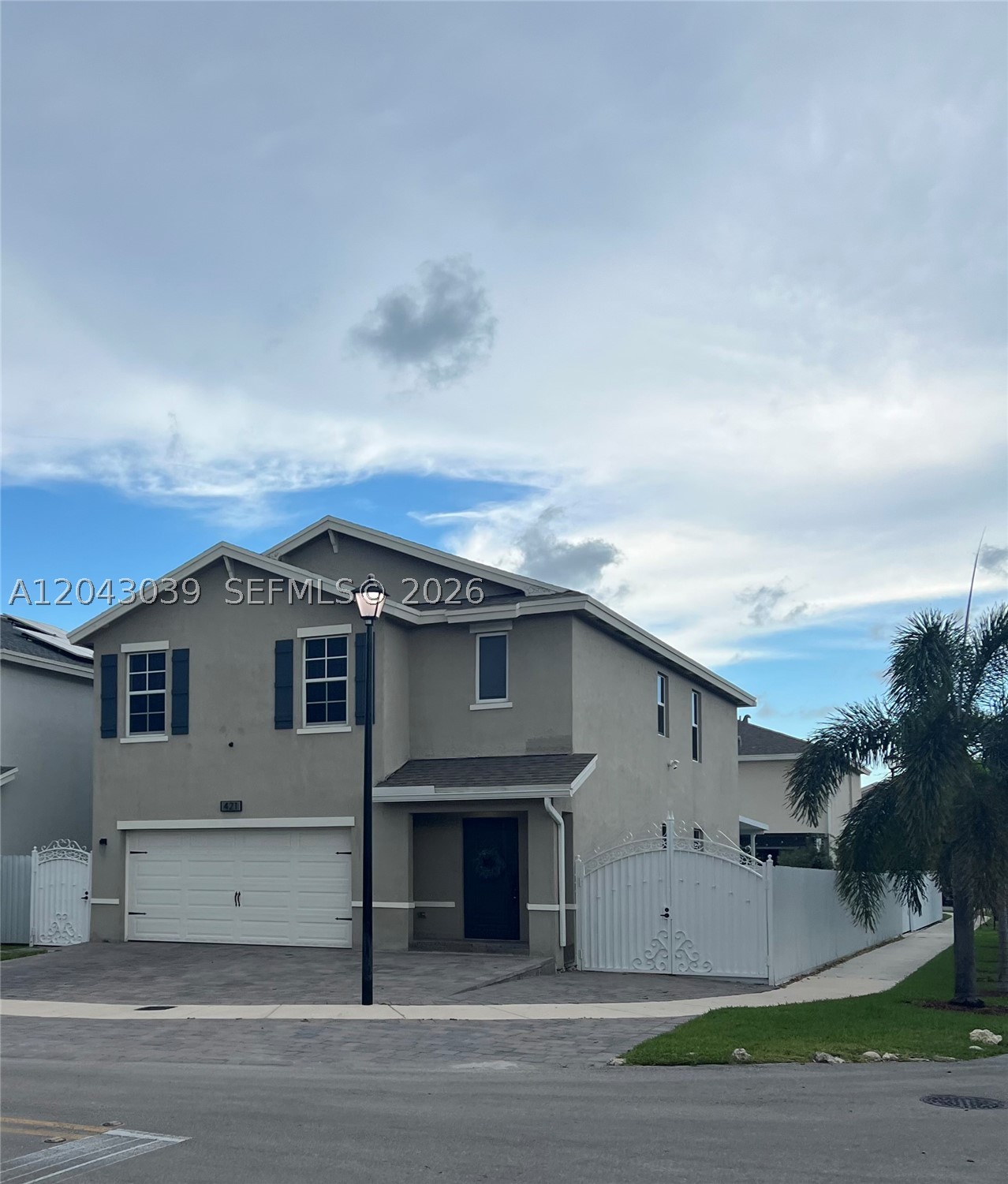 421 NE 6th Ct, Florida City FL 33034
