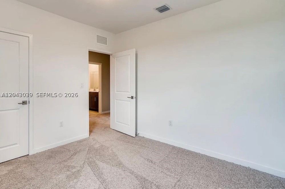 421 NE 6th Ct, Florida City FL 33034