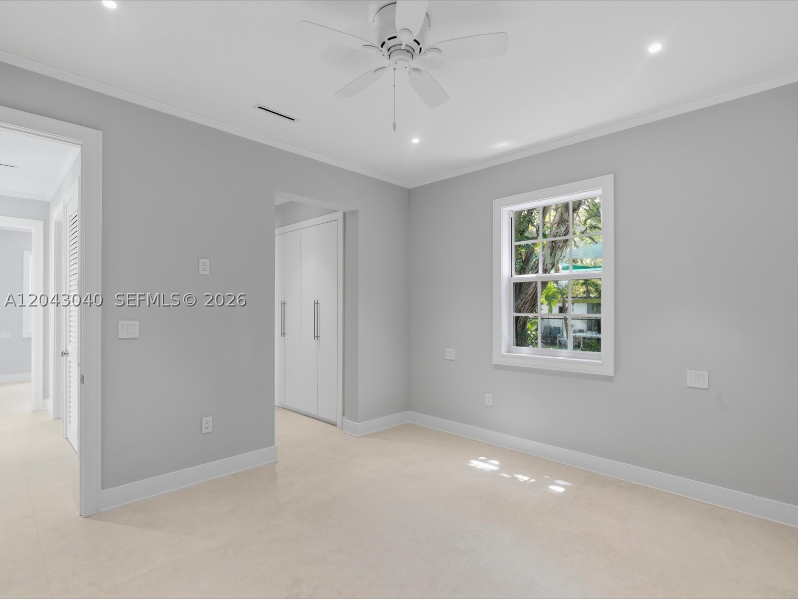 6333 SW 69th St, South Miami FL 33143