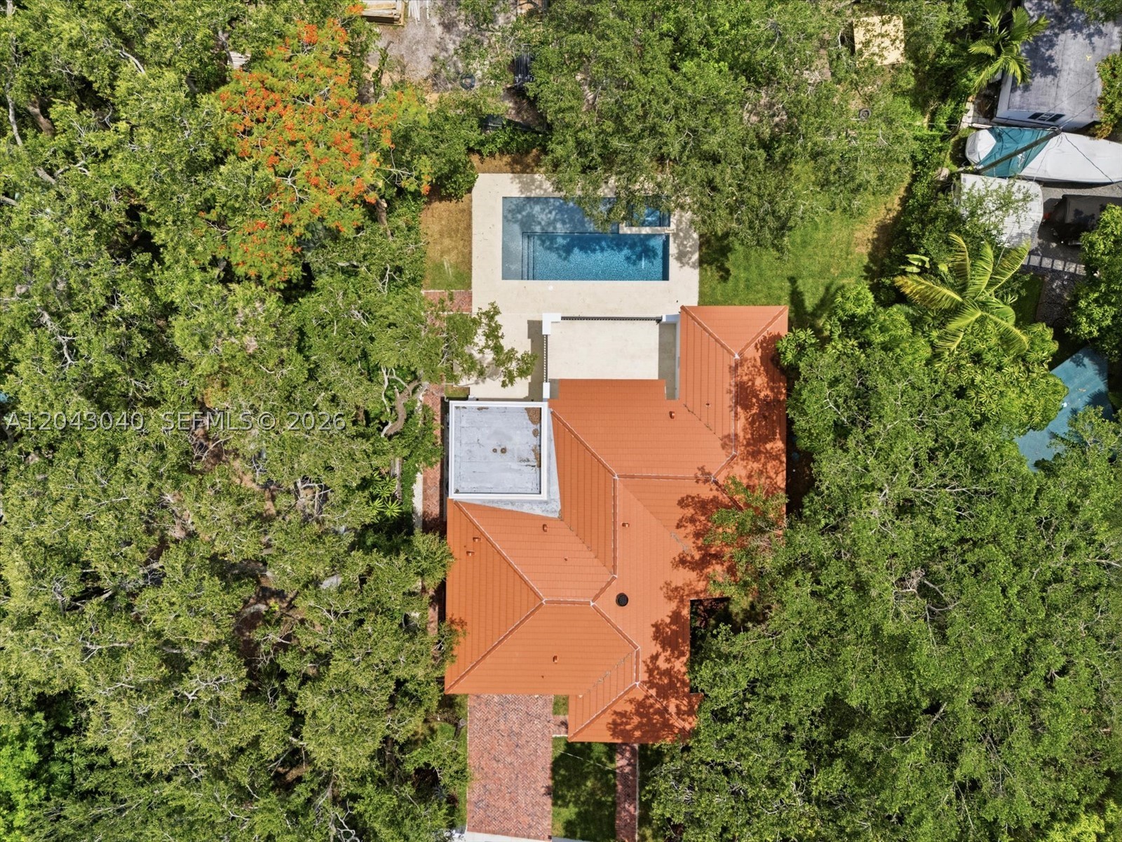 6333 SW 69th St, South Miami FL 33143