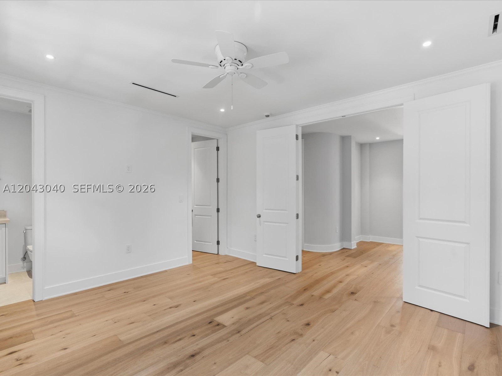 6333 SW 69th St, South Miami FL 33143