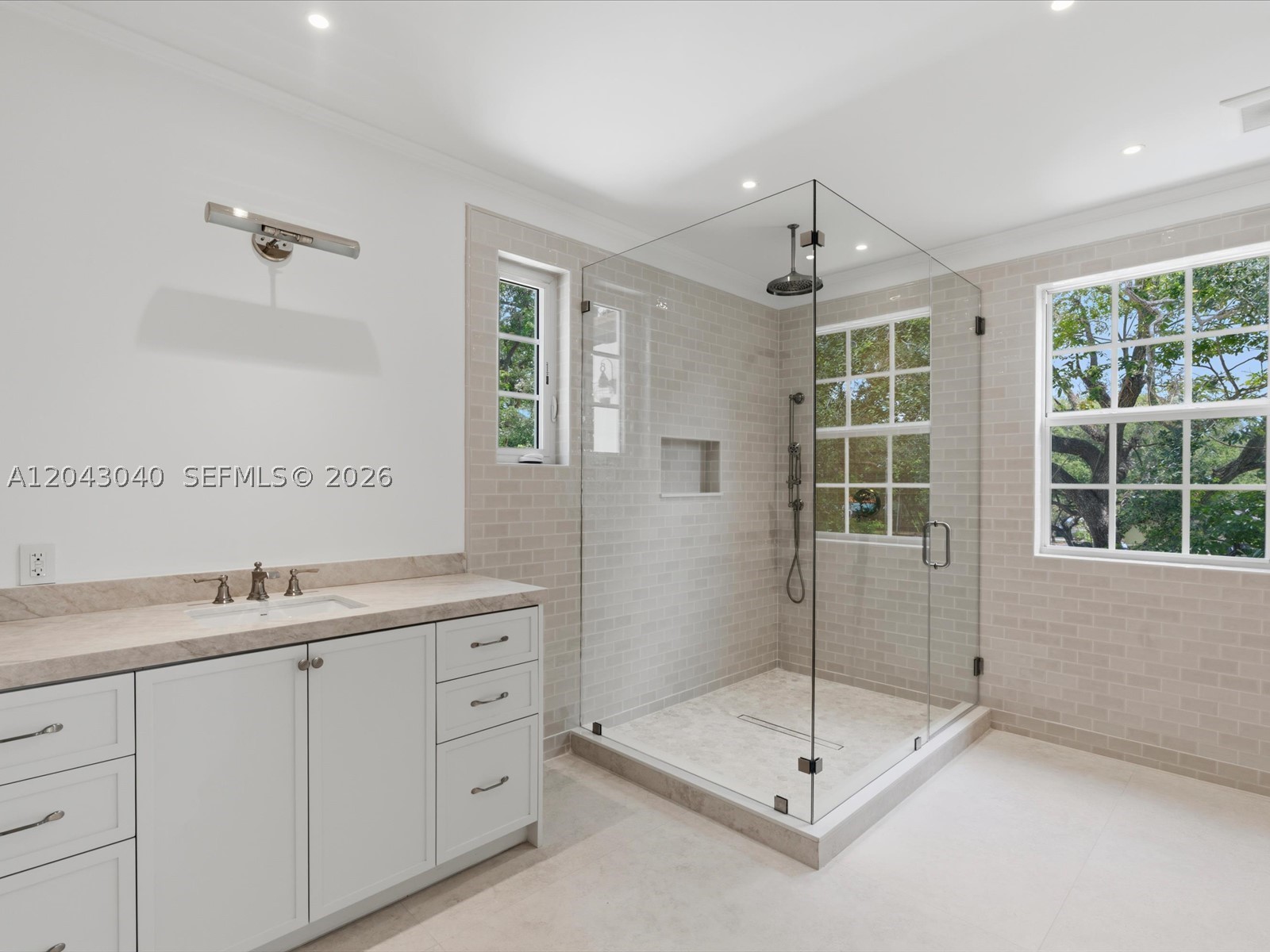 6333 SW 69th St, South Miami FL 33143